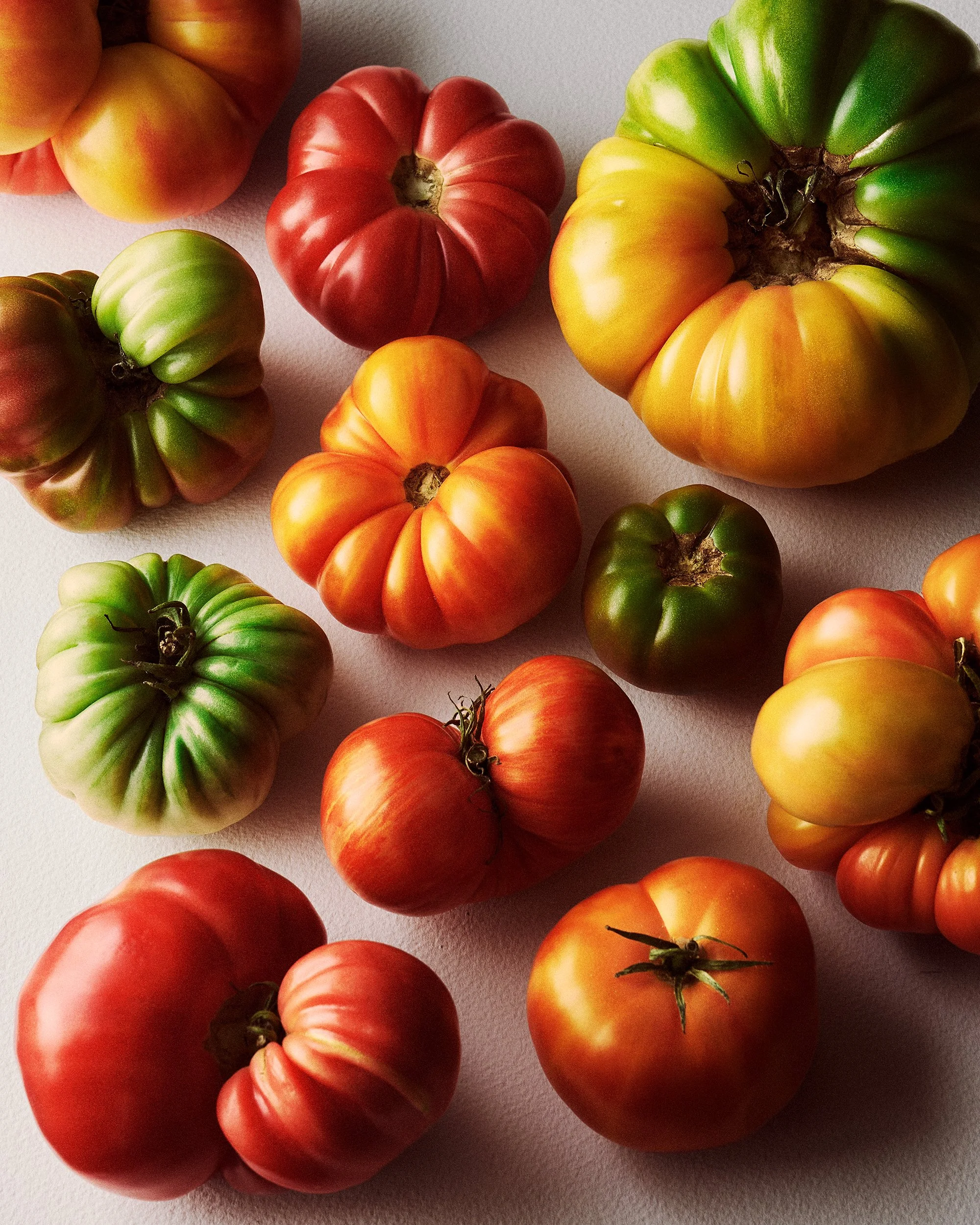 Tomato-Heirloom-food-Jonathan-meter.jpg