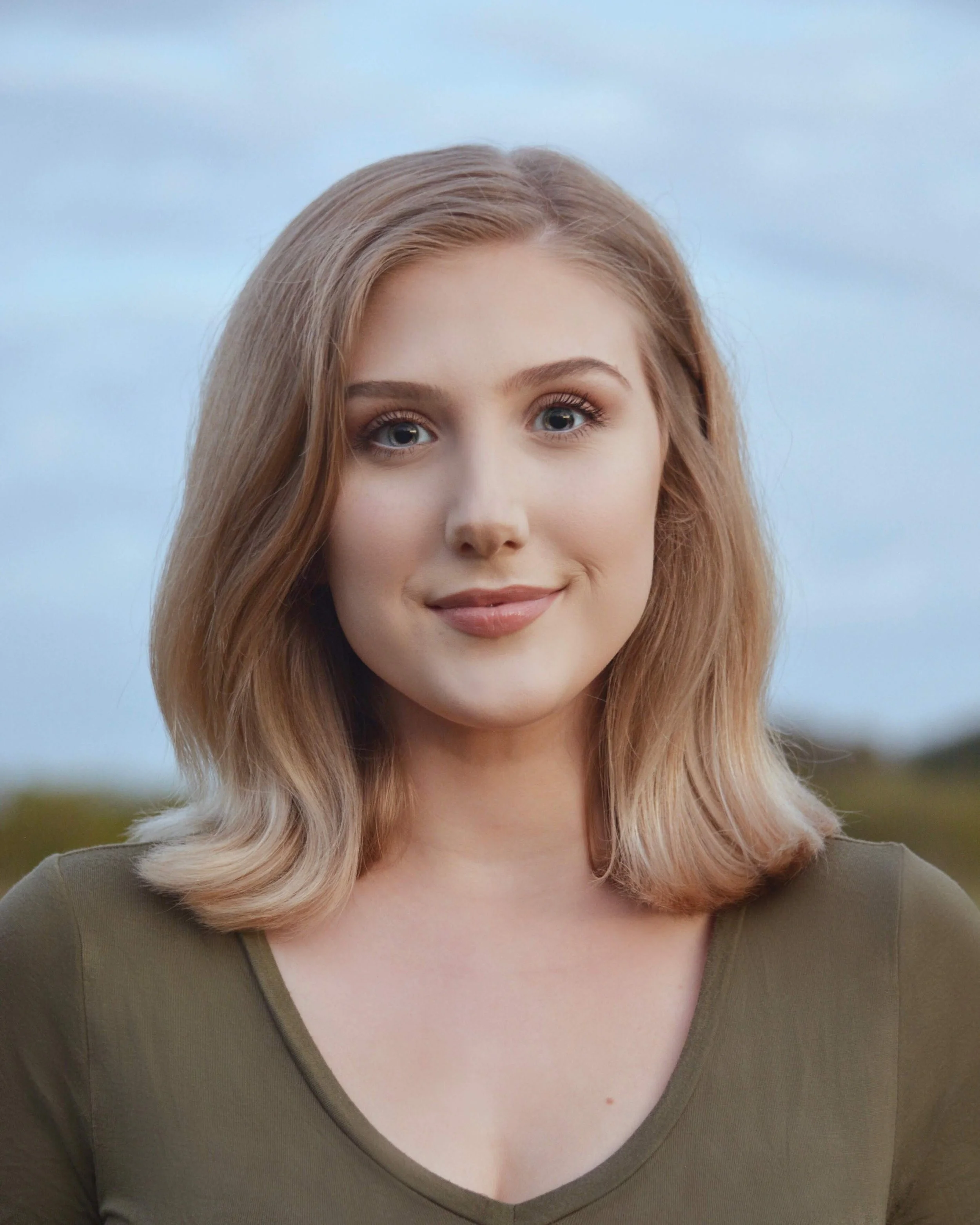 Facetune_01-01-2019-23-52-42.jpg