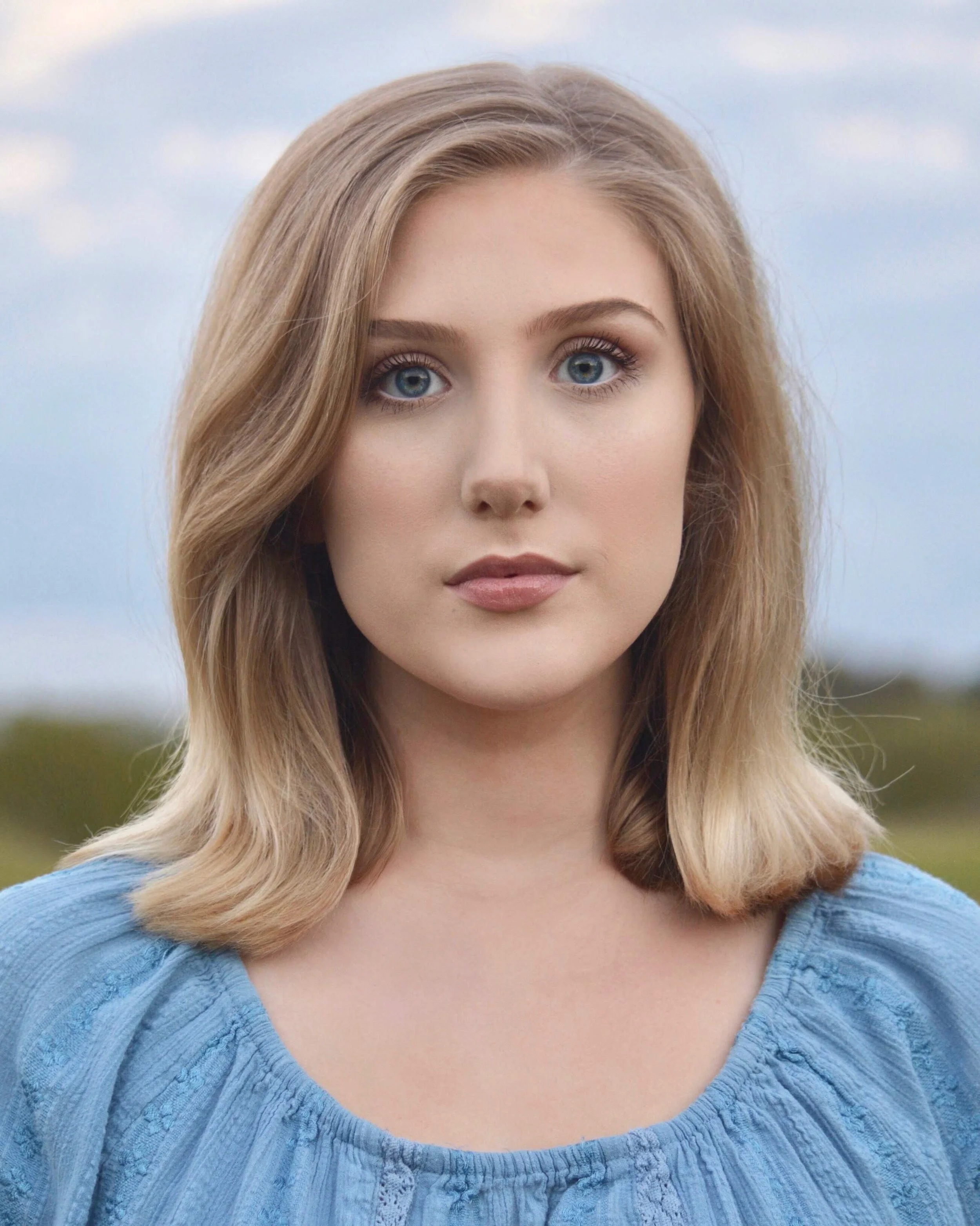 Facetune_01-01-2019-22-31-57.jpg