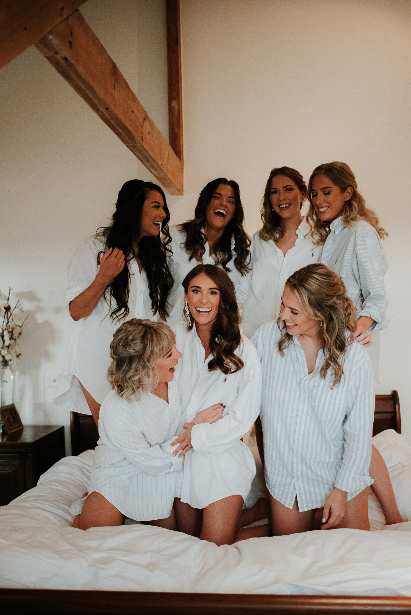 Anran Barn Wedding // Devon Wedding Photographer Katy Jones // Natural style wedding photography // Bridal prep inspiration