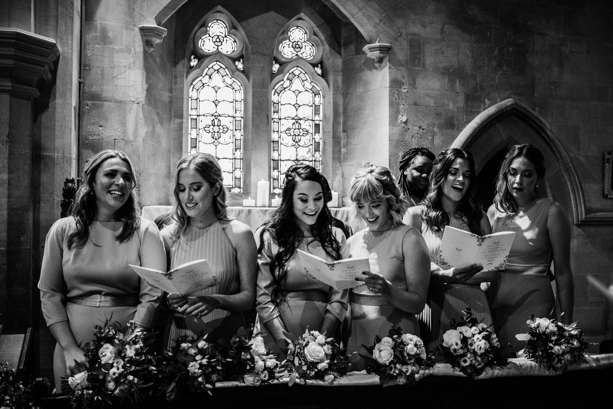 Anran Barn Wedding // Devon Wedding Photographer Katy Jones // Natural style wedding photography // Church wedding Devon