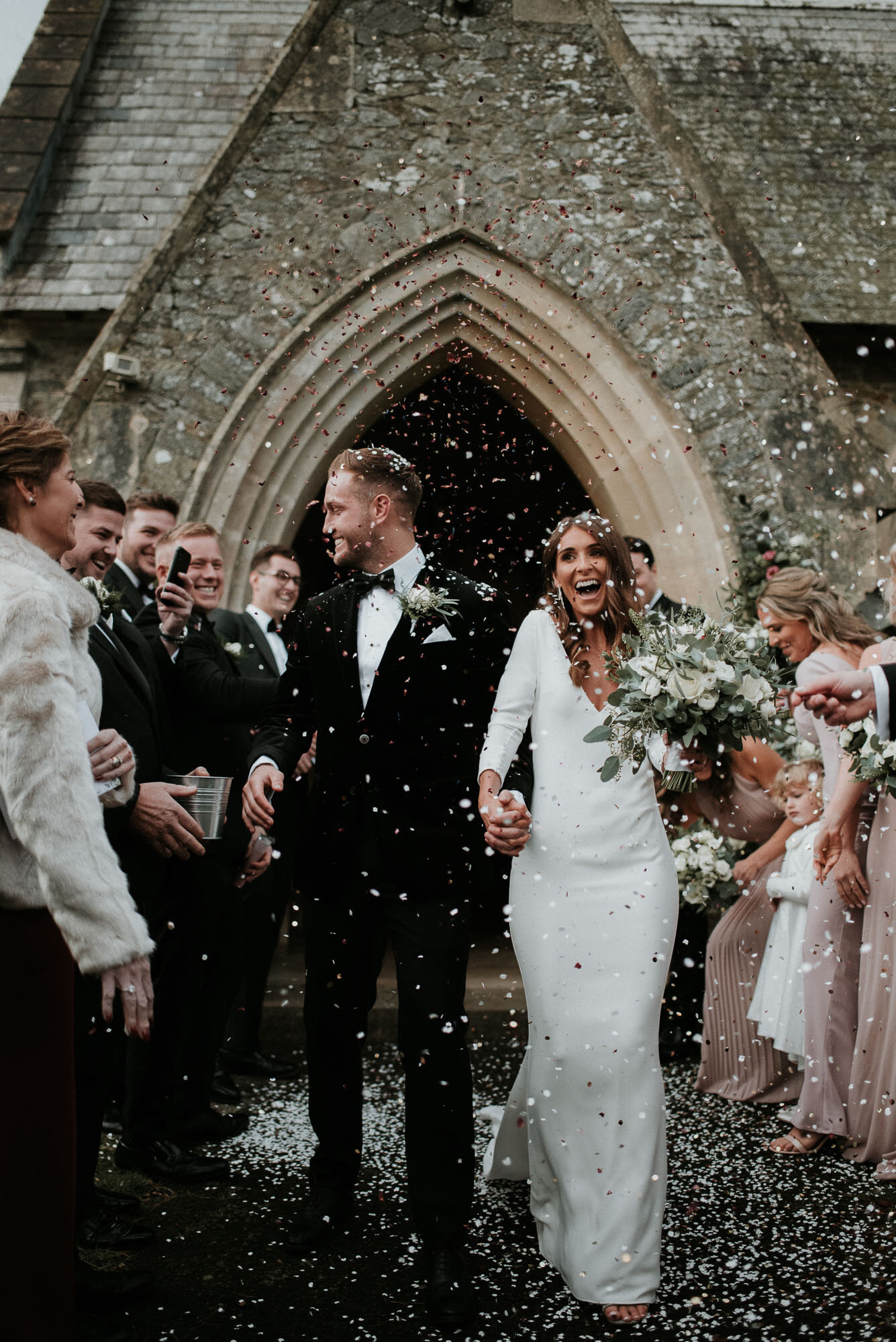 Anran Barn Wedding // Devon Wedding Photographer Katy Jones // Natural style wedding photography // Church wedding Devon