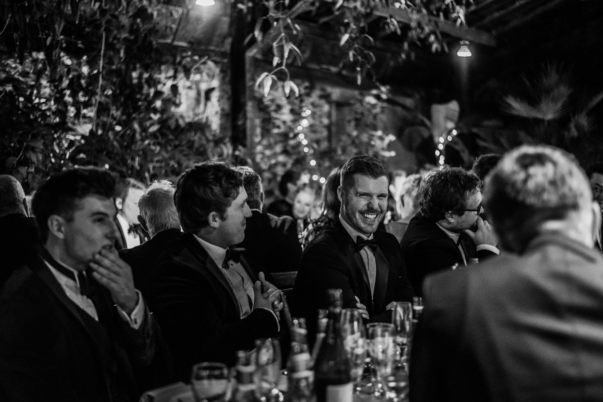 Anran Barn Wedding // Devon Wedding Photographer Katy Jones // Natural style wedding photography // Fine art romantic images