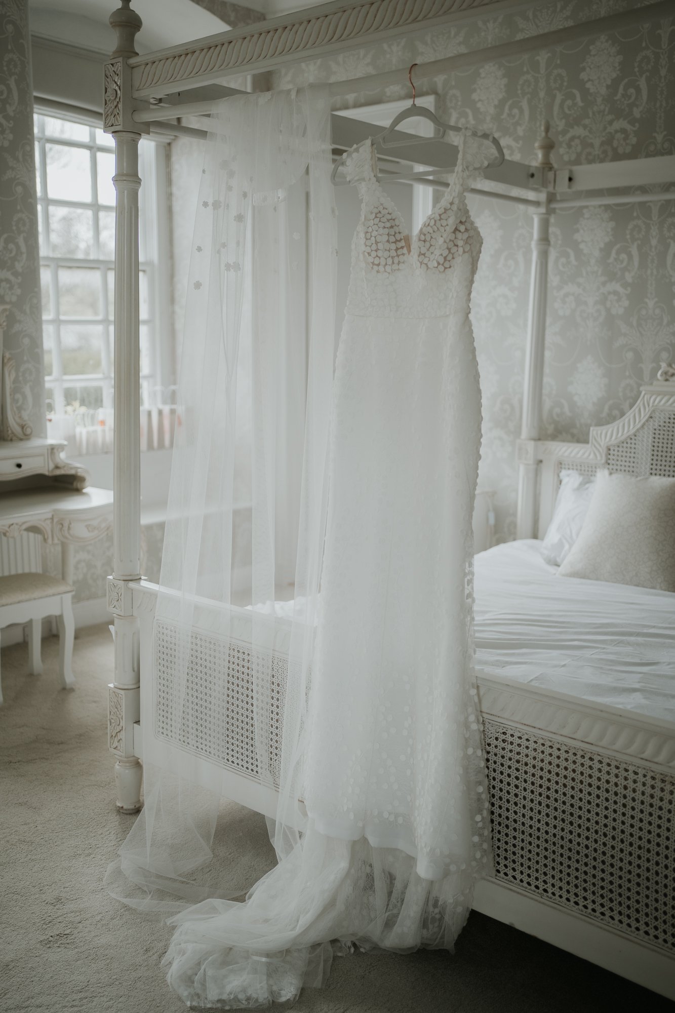 Exclusive luxury UK wedding photographer  // Kingston Estate Devon