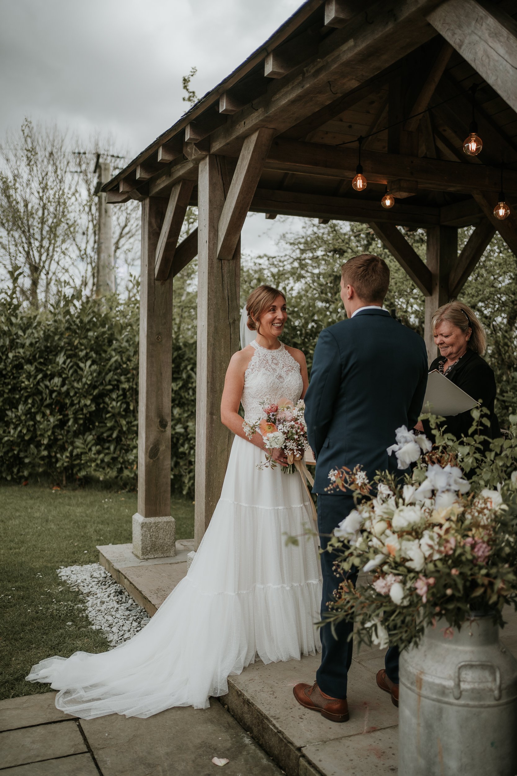 Trevenna barn cornwall wedding photographer.38.jpg