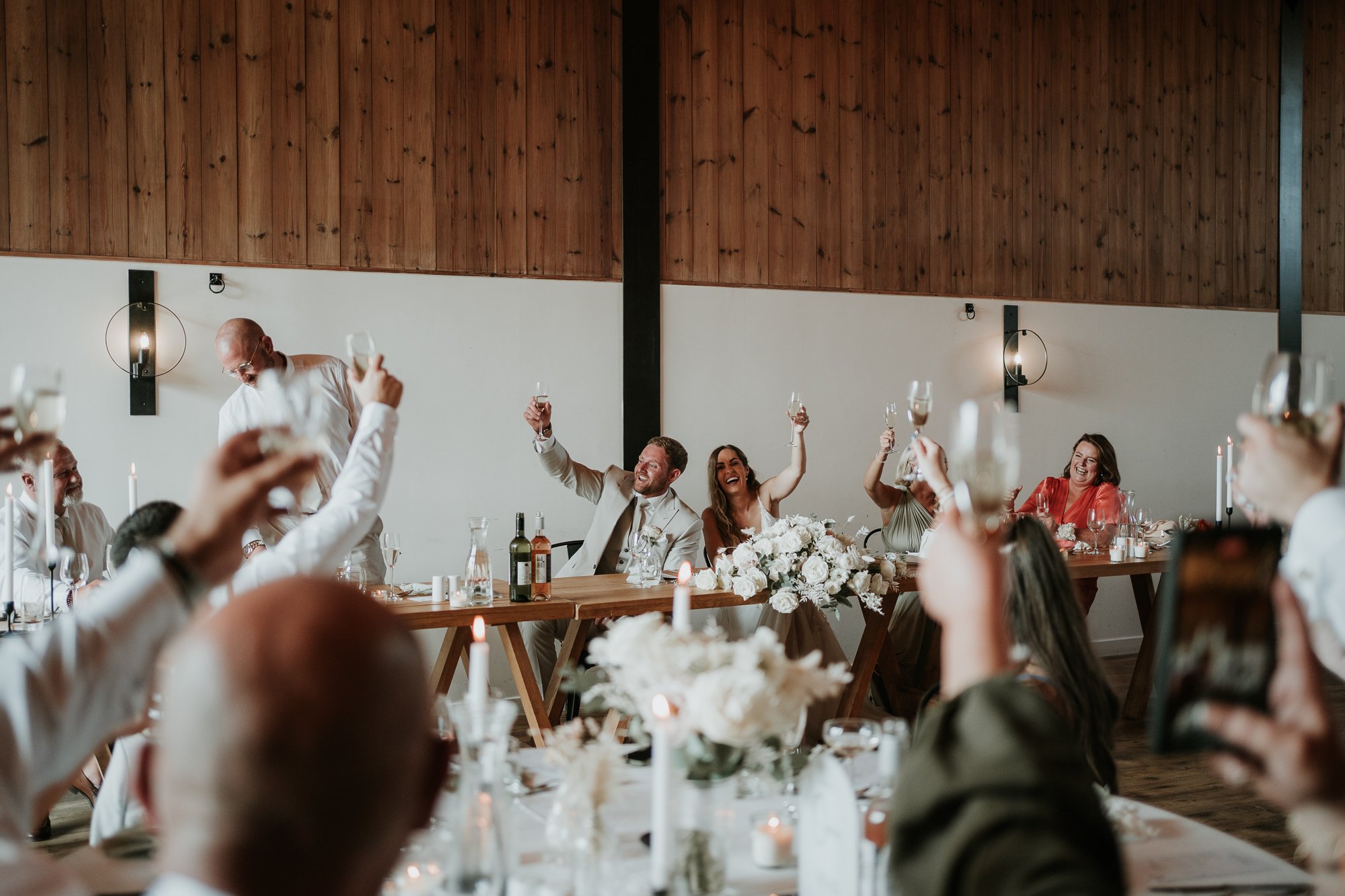 Upton Barn Devon wedding photographer // Exclusive use wedding venue // Devon wedding and elopement photographer 