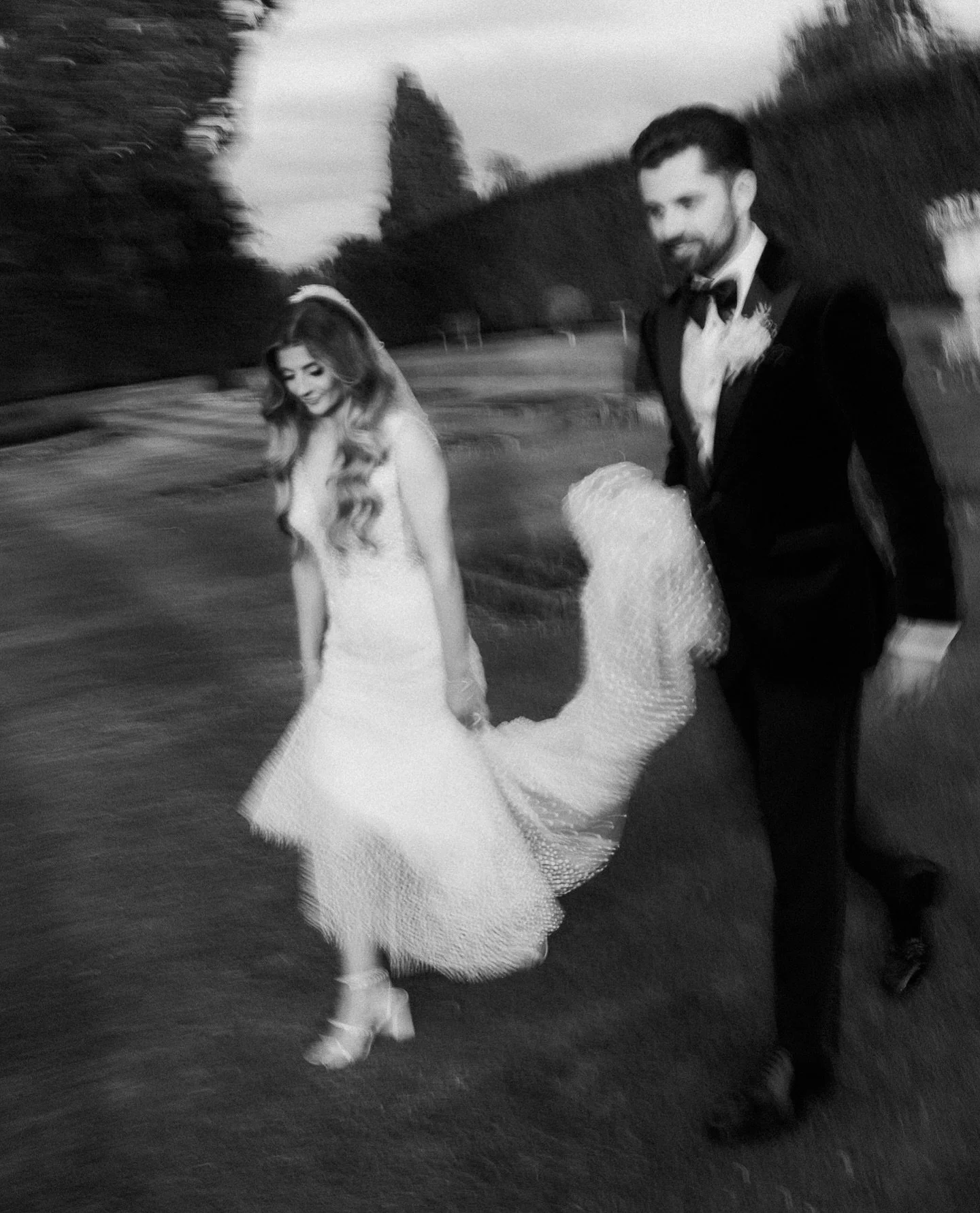 On my screen&hellip;Lottie and Greg and their gorgeous wedding day at Grittleton House. 
.
This is my last May wedding to deliver and then I&rsquo;ll be starting on June with Chloe and Charlie. 
.
Don&rsquo;t forget, you can review your place in my e