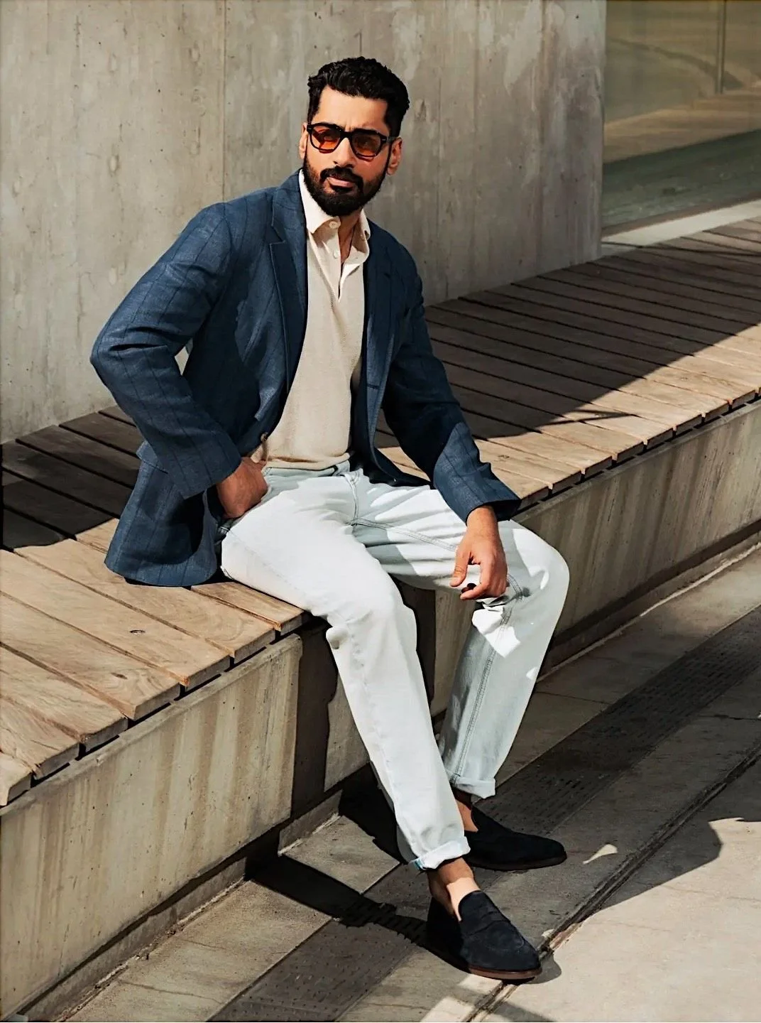 25-jujhar-b-book-mode-models-international-inc.jpg