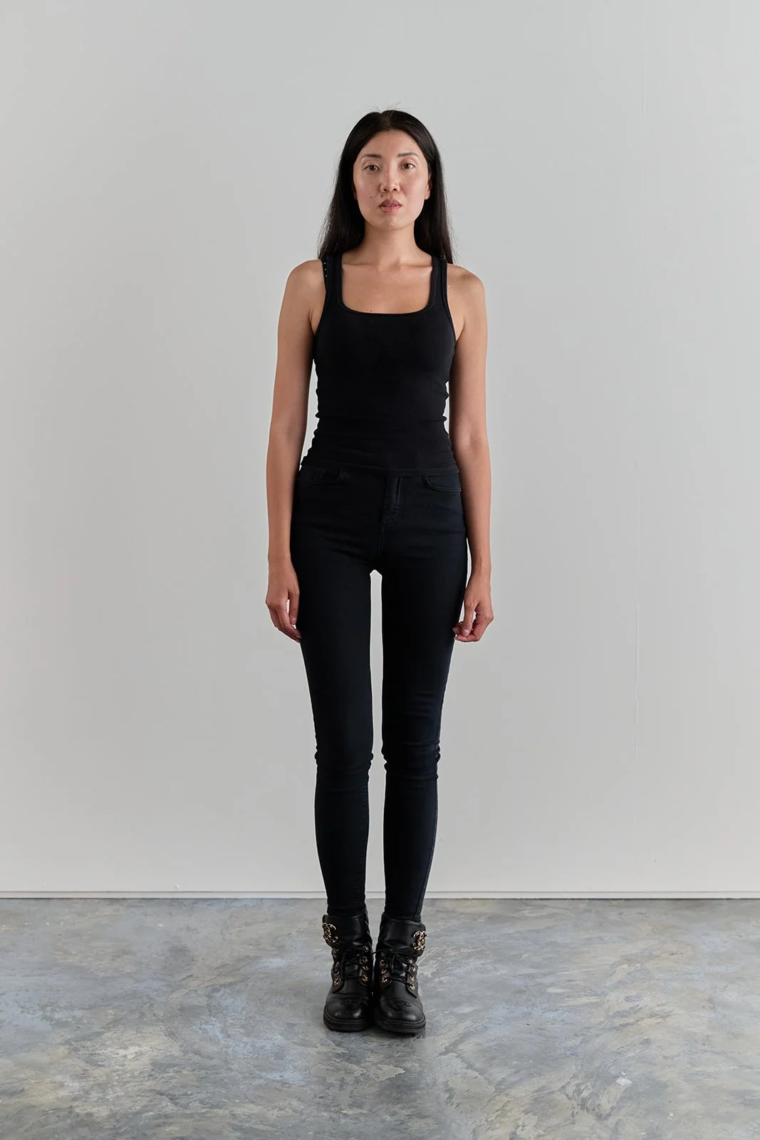 STEPHANIE_KAI_FULLBODY.jpg