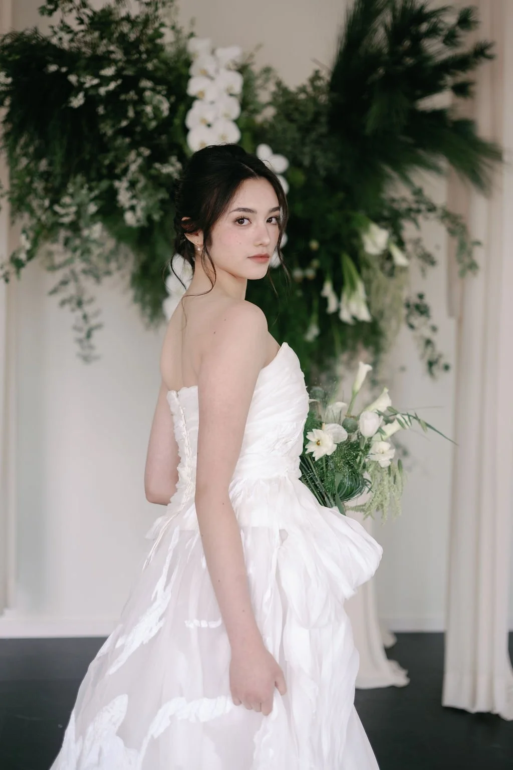BeigeWeddings-StyleShootWithLuminous-47.jpg