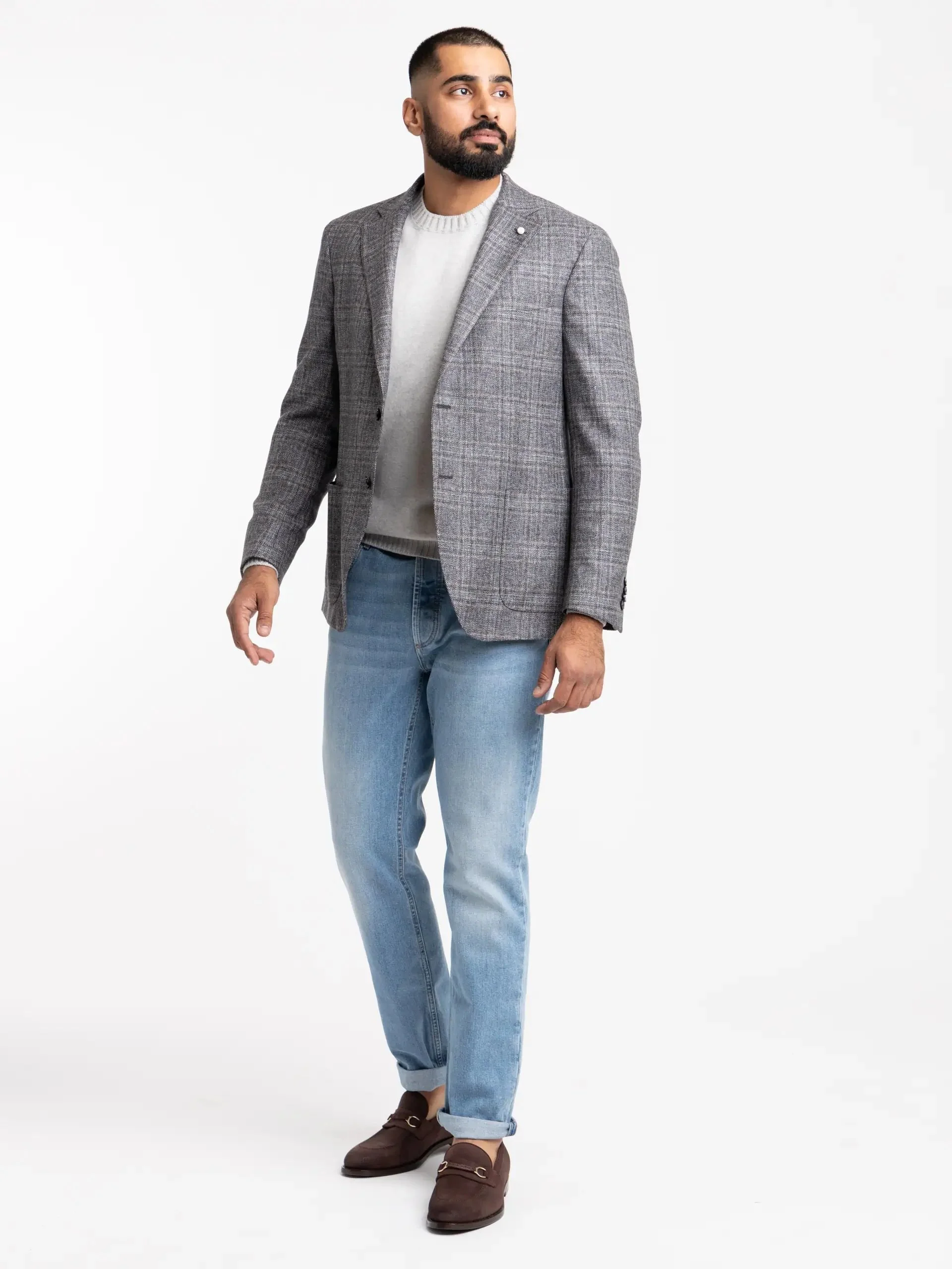 16-jujhar-b-book-mode-models-international-inc.jpg
