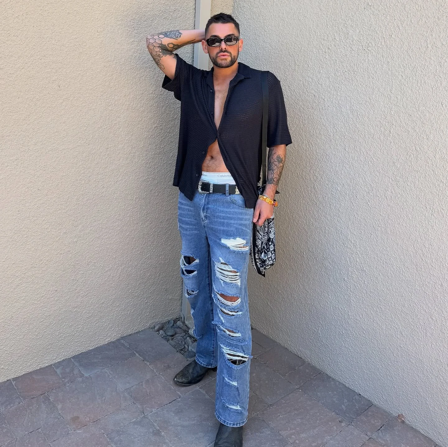 Day 2 🪩🌵🎡🖤 #coachella #coachellafashion #dougoconnell #outfit #musicfestival