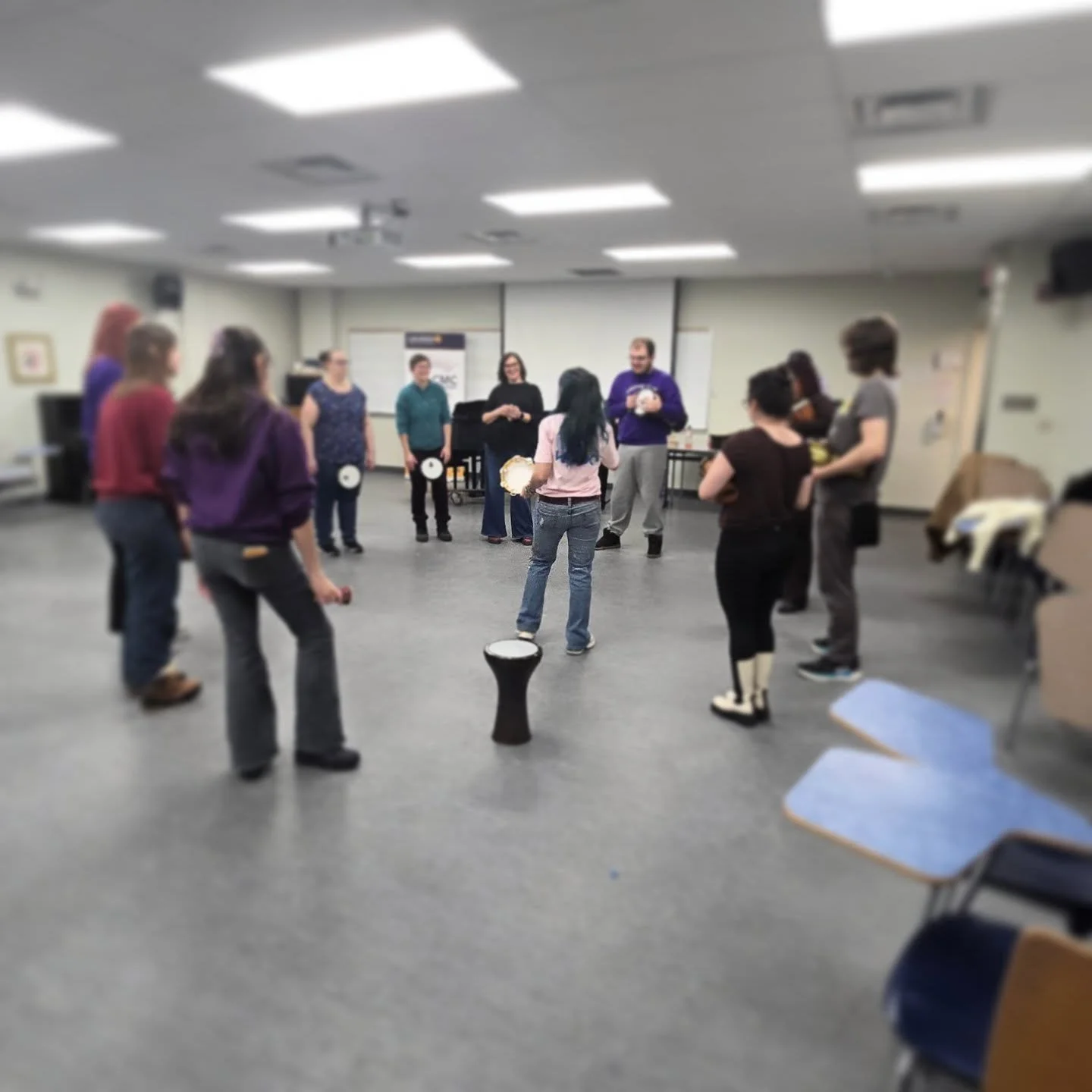 @wilfridlaurierun in Kitchener Ontario by @lauriercommunitymusic to facilitate a workshop for @lauriermusic  students on using music in community settings.
