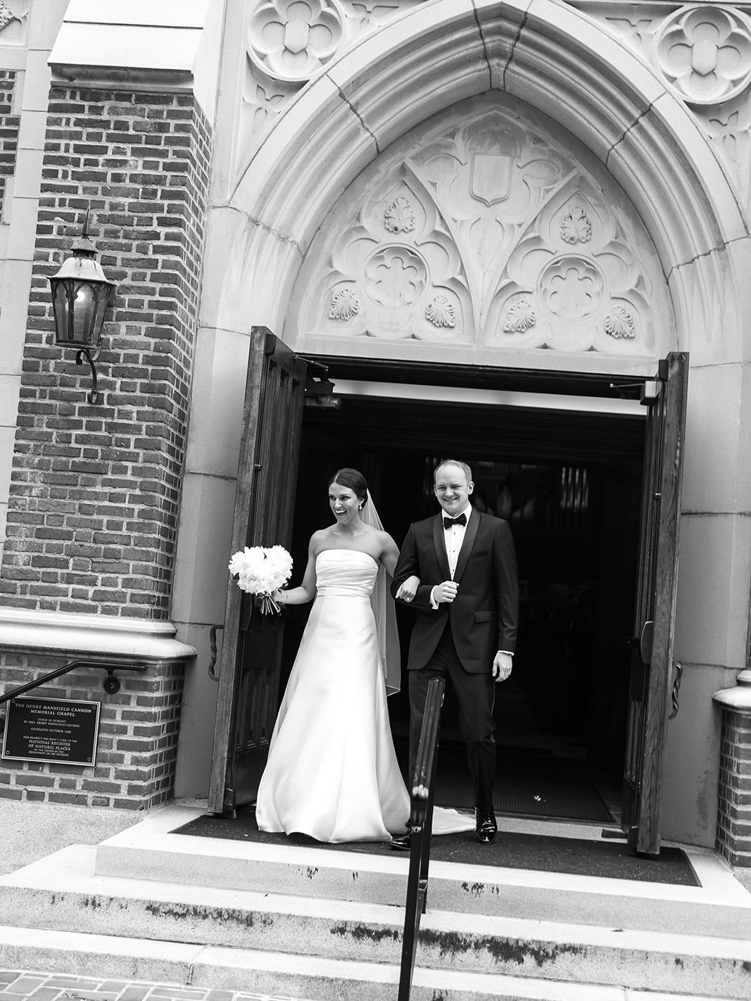 E+W&rsquo;s July ceremony with @paigeryanphoto and @katierangerdesign ✨