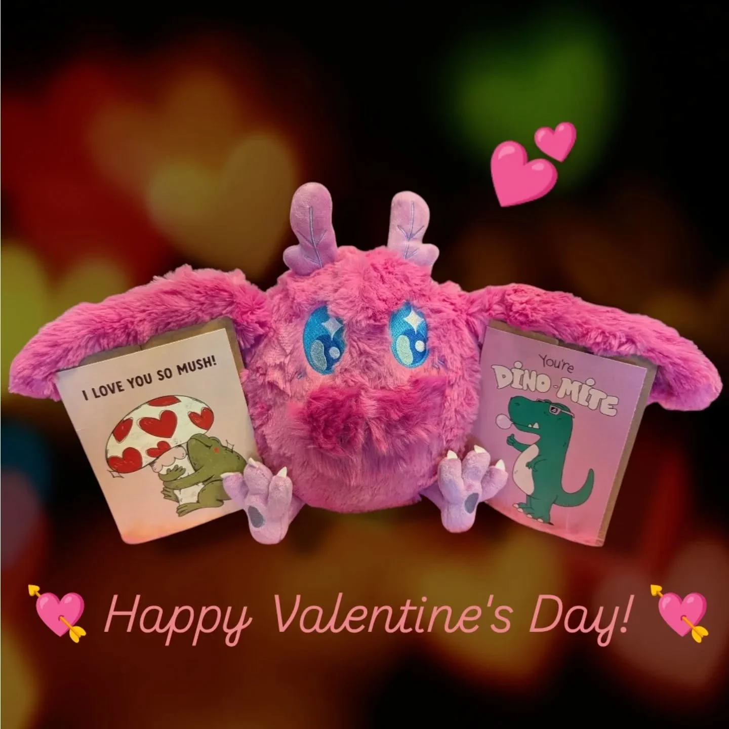 Baby Mothman is here to remind you that tomorrow is Valentine's Day! 💕
Stop in for your last minute gifts 11am-5pm tomorrow! 
💖Happy Valentine's Day! 💖
