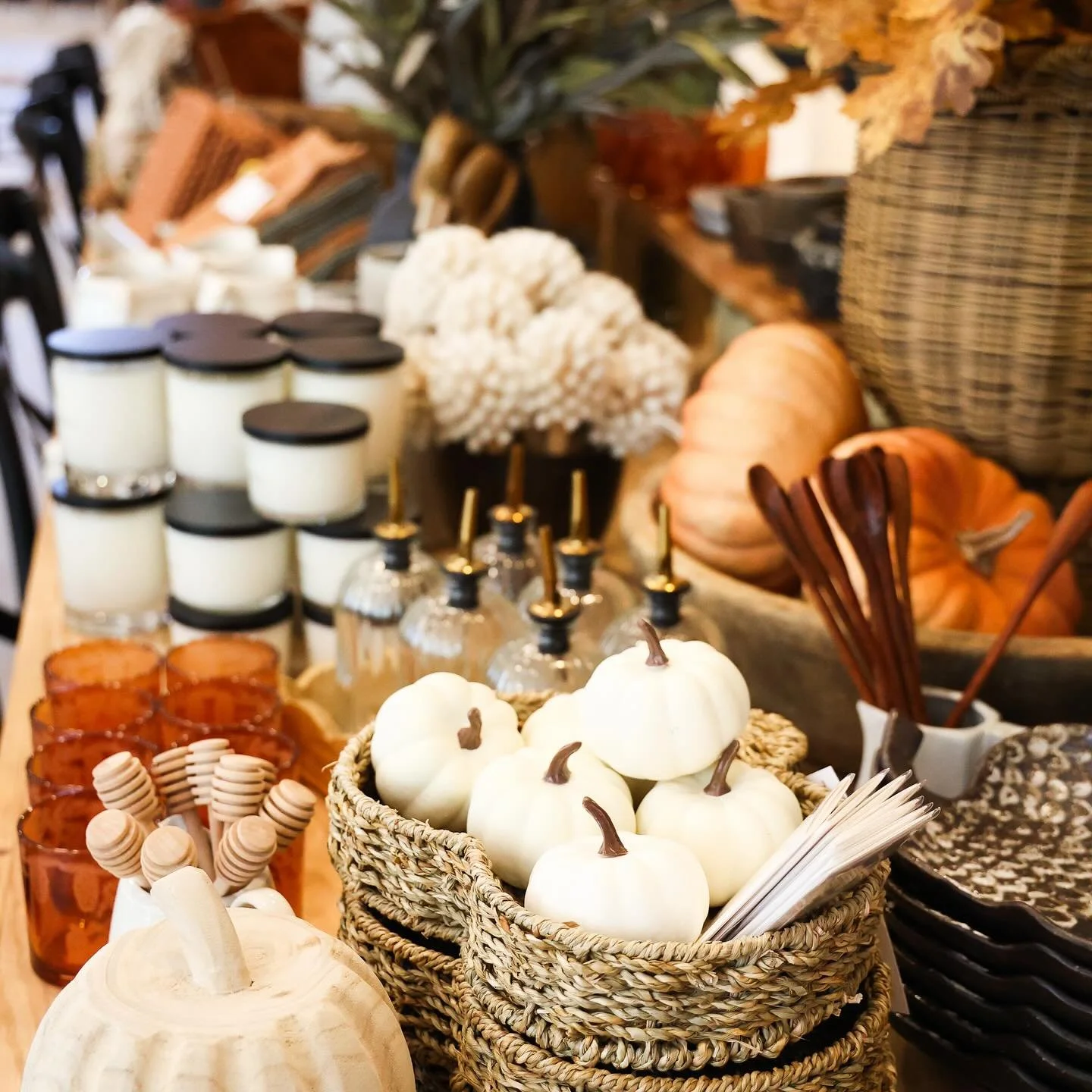 FINAL FALL SALE! 🍁🍂🌾

As we prepare to close the store next week for our holiday flip, we want to make sure you have all of the fall decor you may need to get you through to Thanksgiving (it&rsquo;s only November friends!). 

So starting today thr