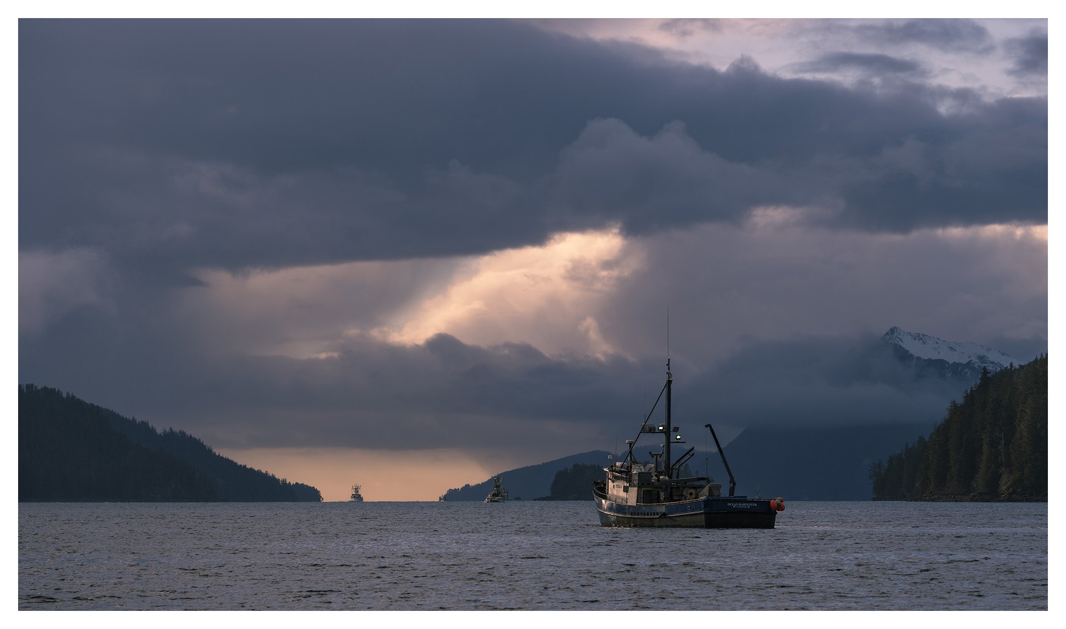 Storm_web_33x19.jpg