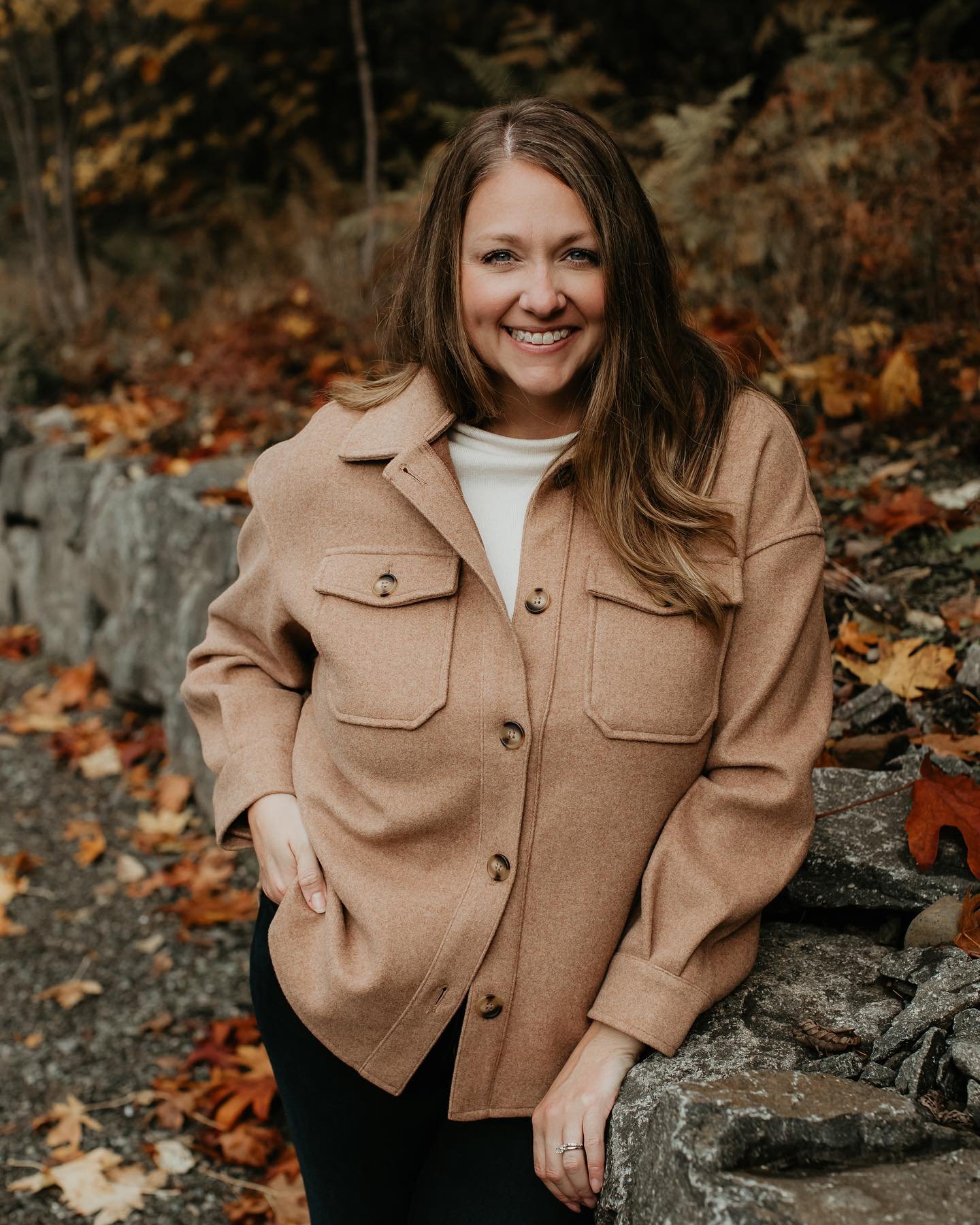 Hi! It&rsquo;s me! Looks like it&rsquo;s that time of year again&hellip;what time, you ask? Time for me to re-emerge from my hibernation! 🤣 I&rsquo;ve been busy this winter with newborns, branding shoots and prepping my business for another exciting