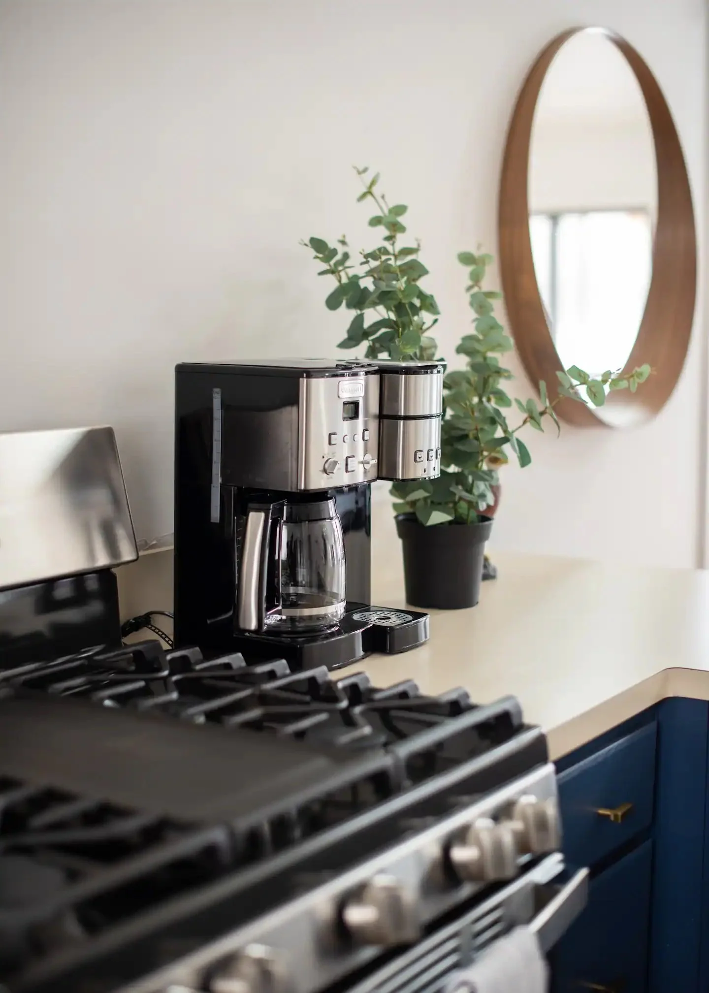 Kitchen 2.jpg