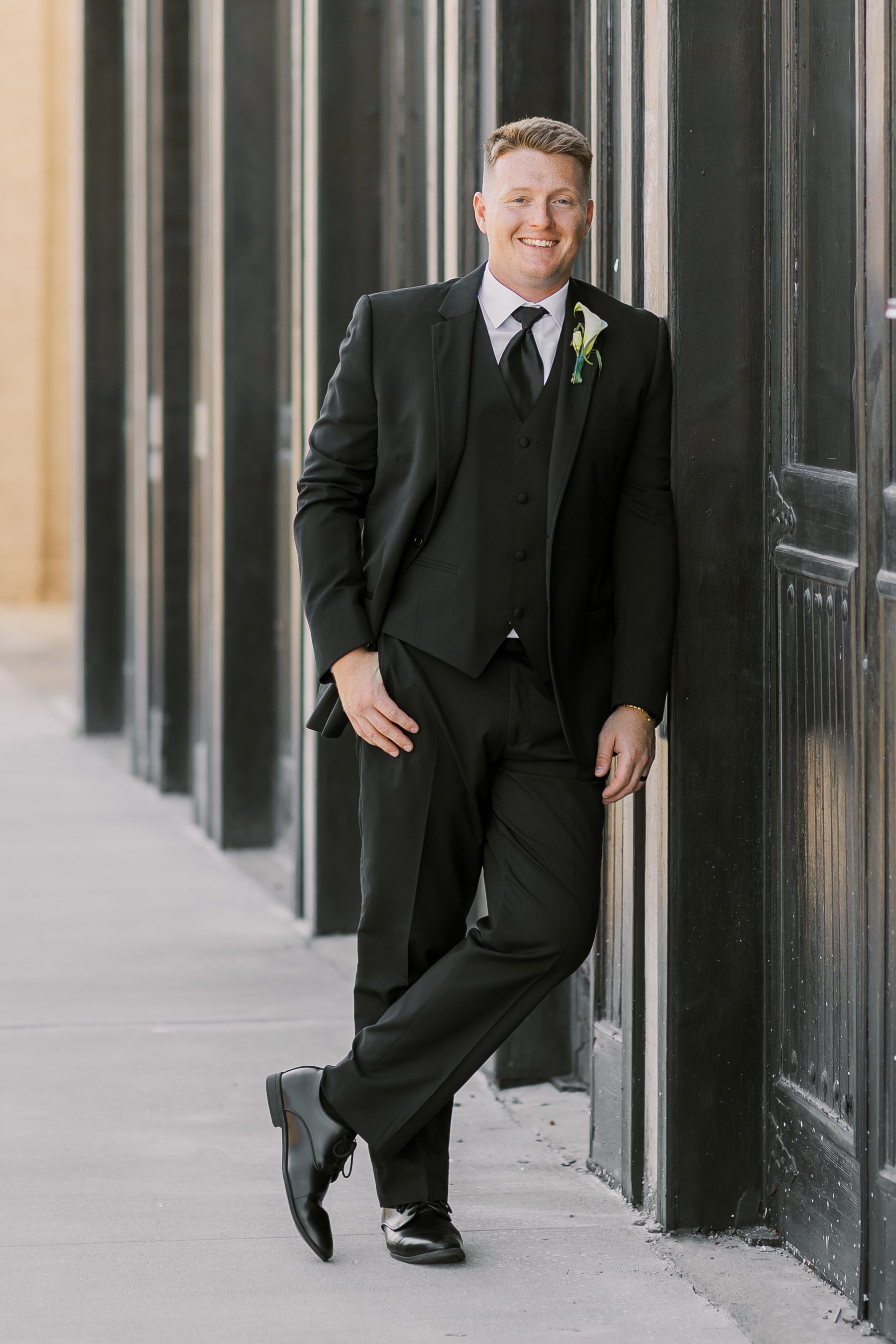 LOUISVILLE WEDDINGN PHOTOGRAPHER