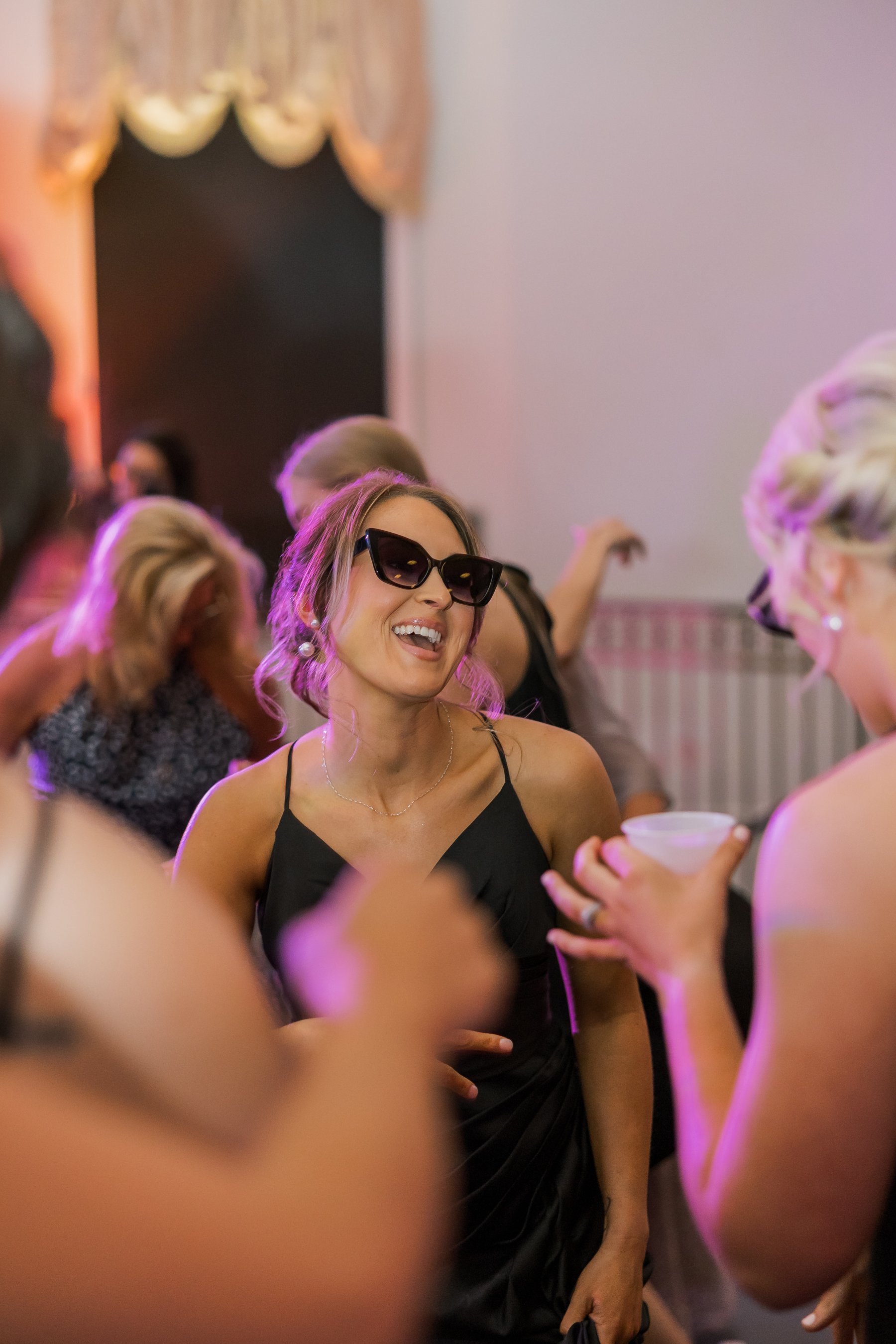 LOUISVILLE WEDDINGN PHOTOGRAPHER
