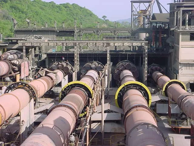 planta cementera hornos rotatorio.