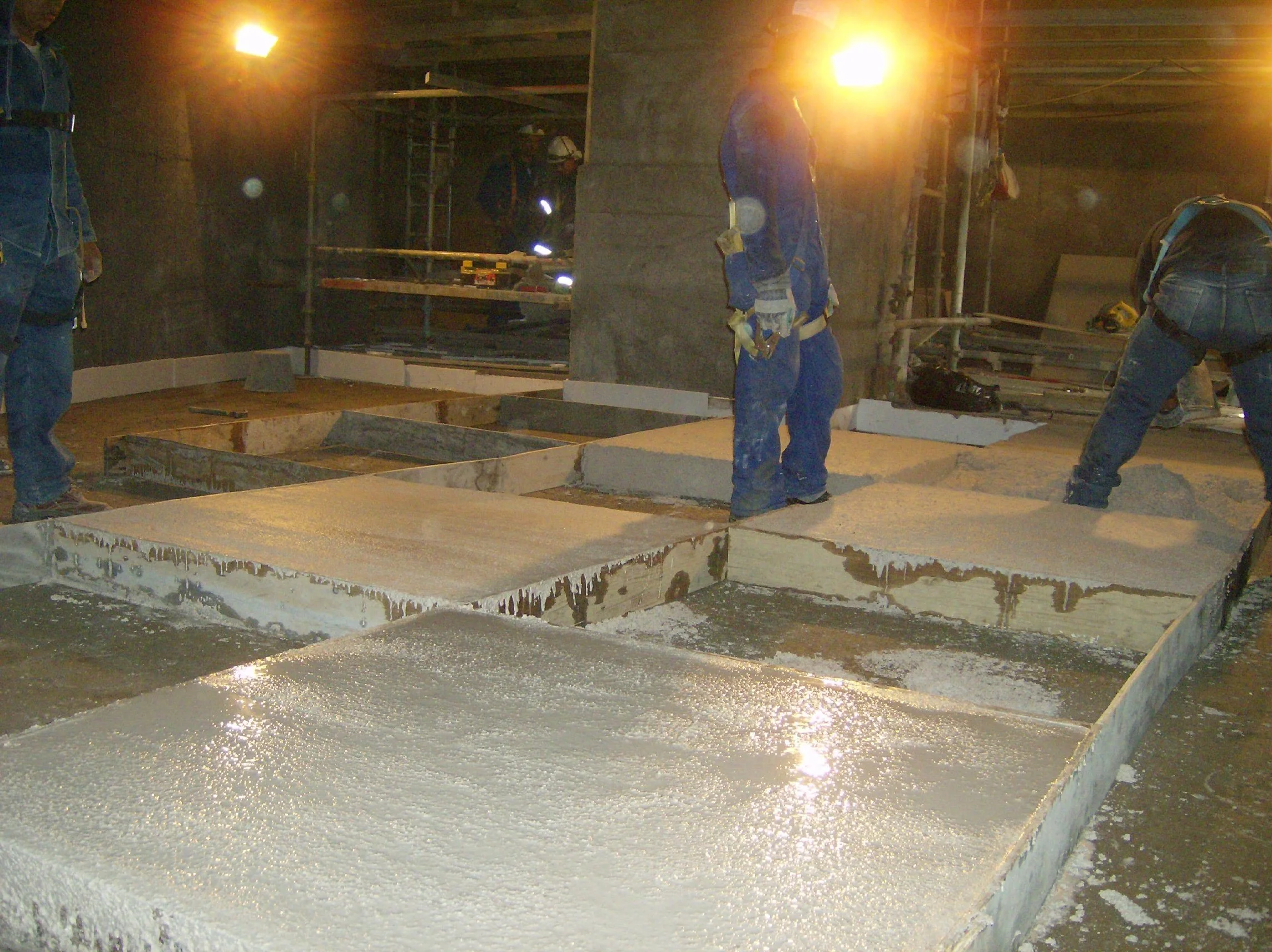 pasillo ladrillos muros horno