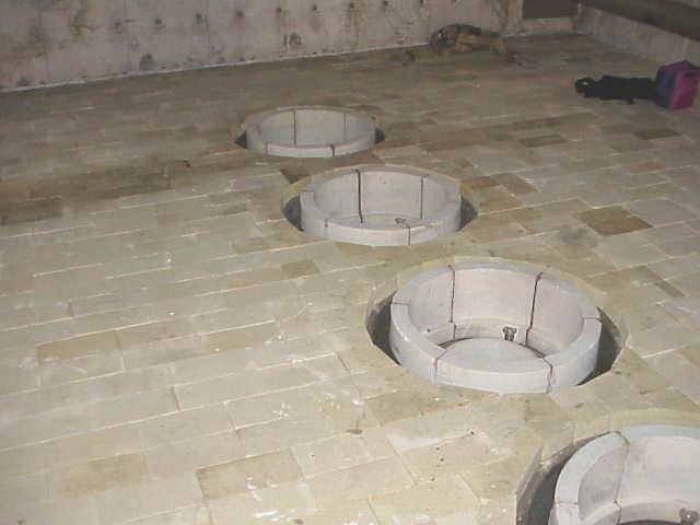 sistema de quemadores en horno en la refineria petrolera