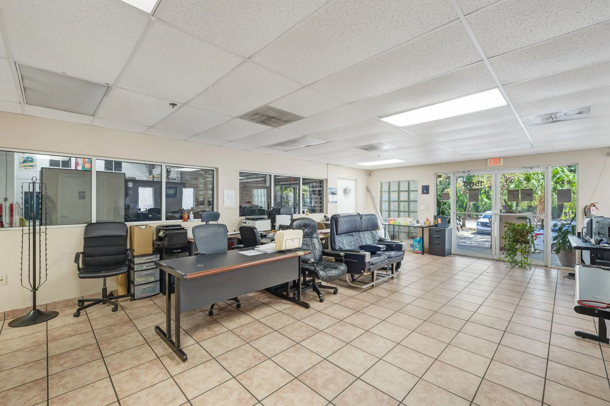 17-web-or-mls-1500-nw-96th-ave.jpg