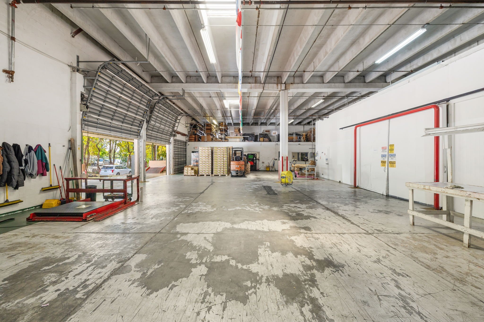 22-web-or-mls-1500-nw-96th-ave.jpg