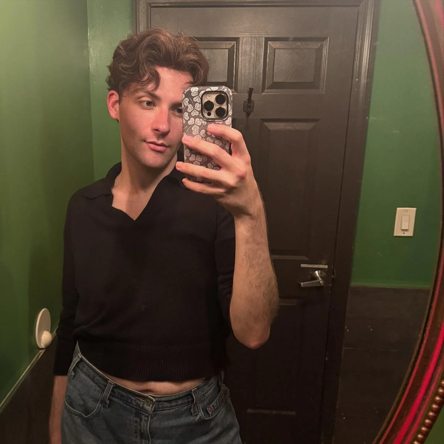 Seasons greetings! Fall has flung! Falalalala!

In for Autumn: $20 canned drinks at Yankee Stadium, screaming on the train, ordering fried pickles for the table