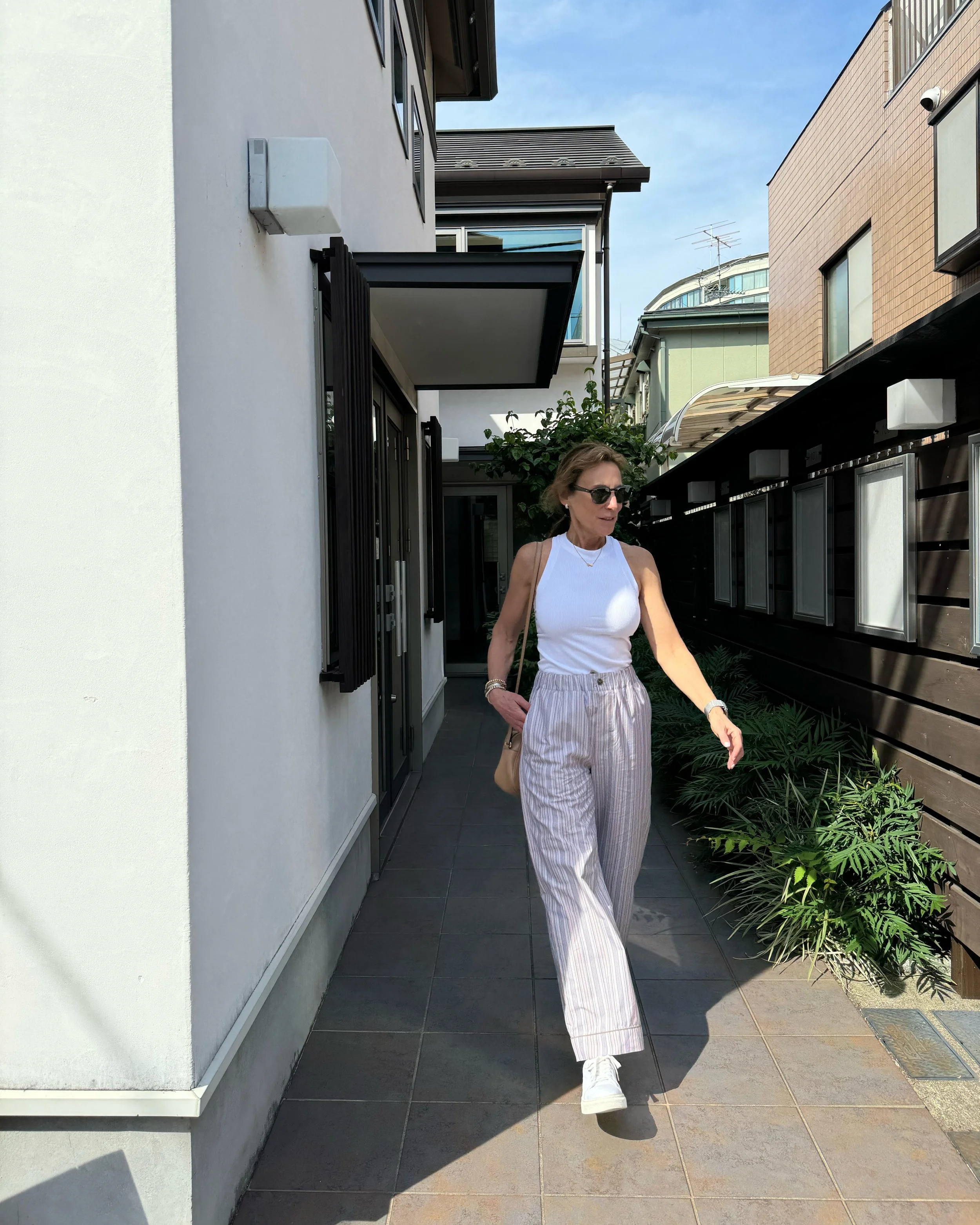 Facetune_19-06-2024-11-50-19.png