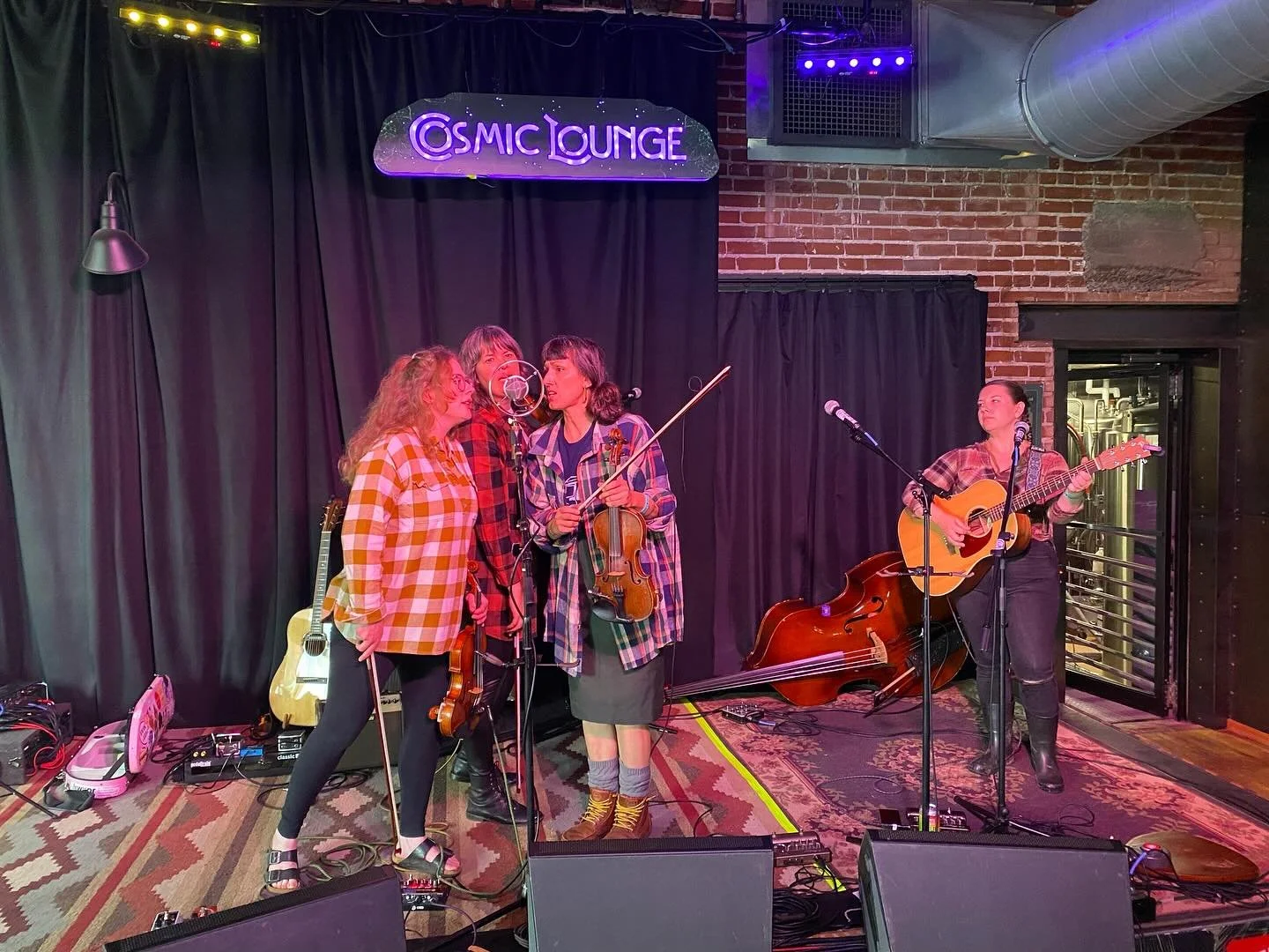 Last show of the year! We can&rsquo;t wait to head to Rochester to play at @thesisbeer Friday, November 21 8:30 PM!

📸: @liz.deyoe