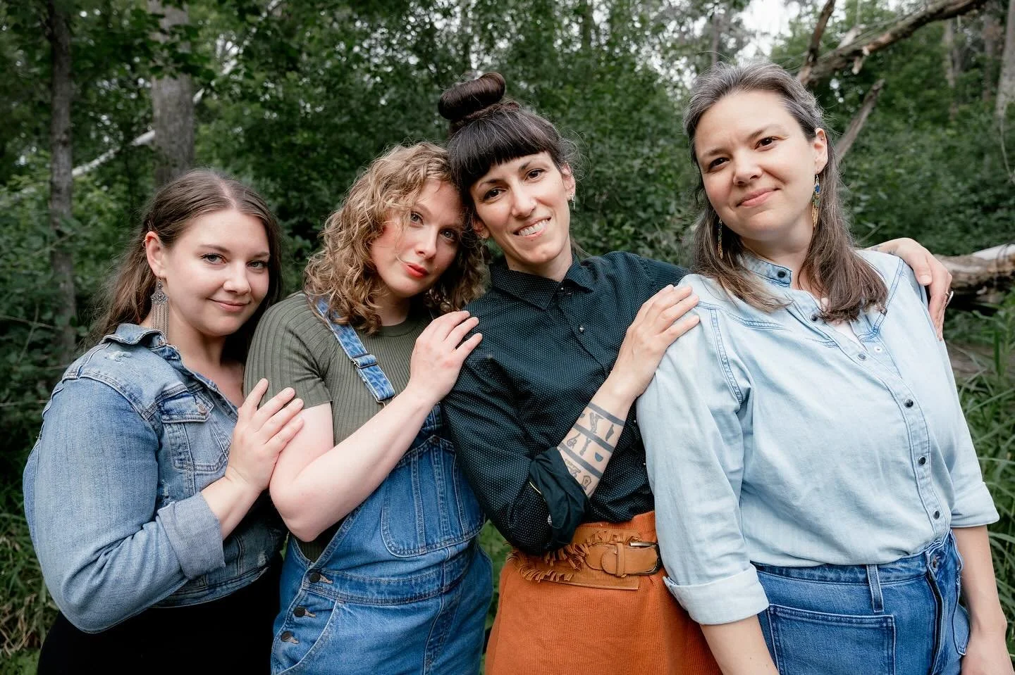 Holy smokes this year has flown by! So much gratitude to everyone who has supported us and our noble fiddle mission ❤️🎻❤️🎻❤️🎻

We&rsquo;re hibernating over the winter - but keep your ear to the ground because we&rsquo;ll be releasing some new musi