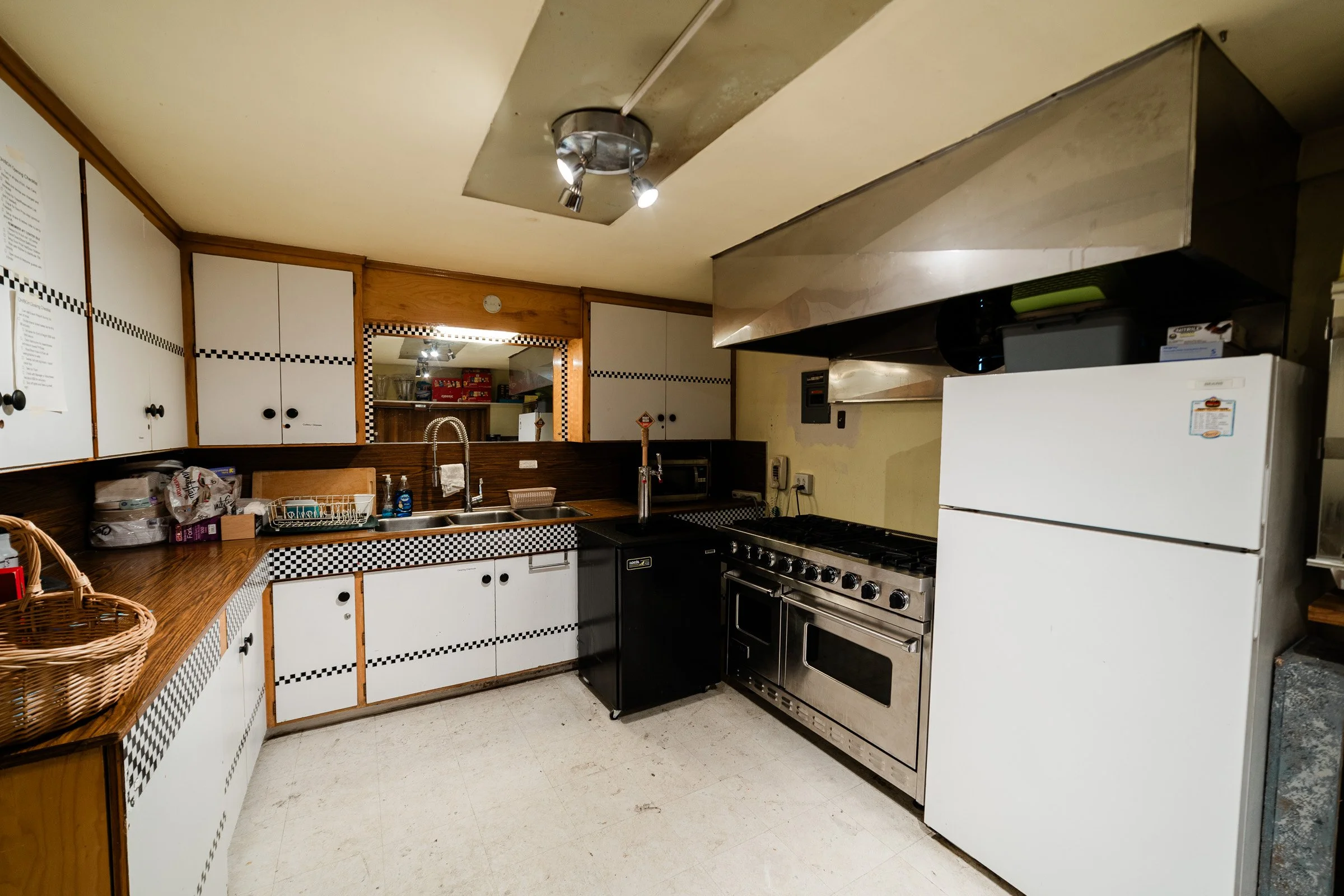 Kitchen with new range and hood
