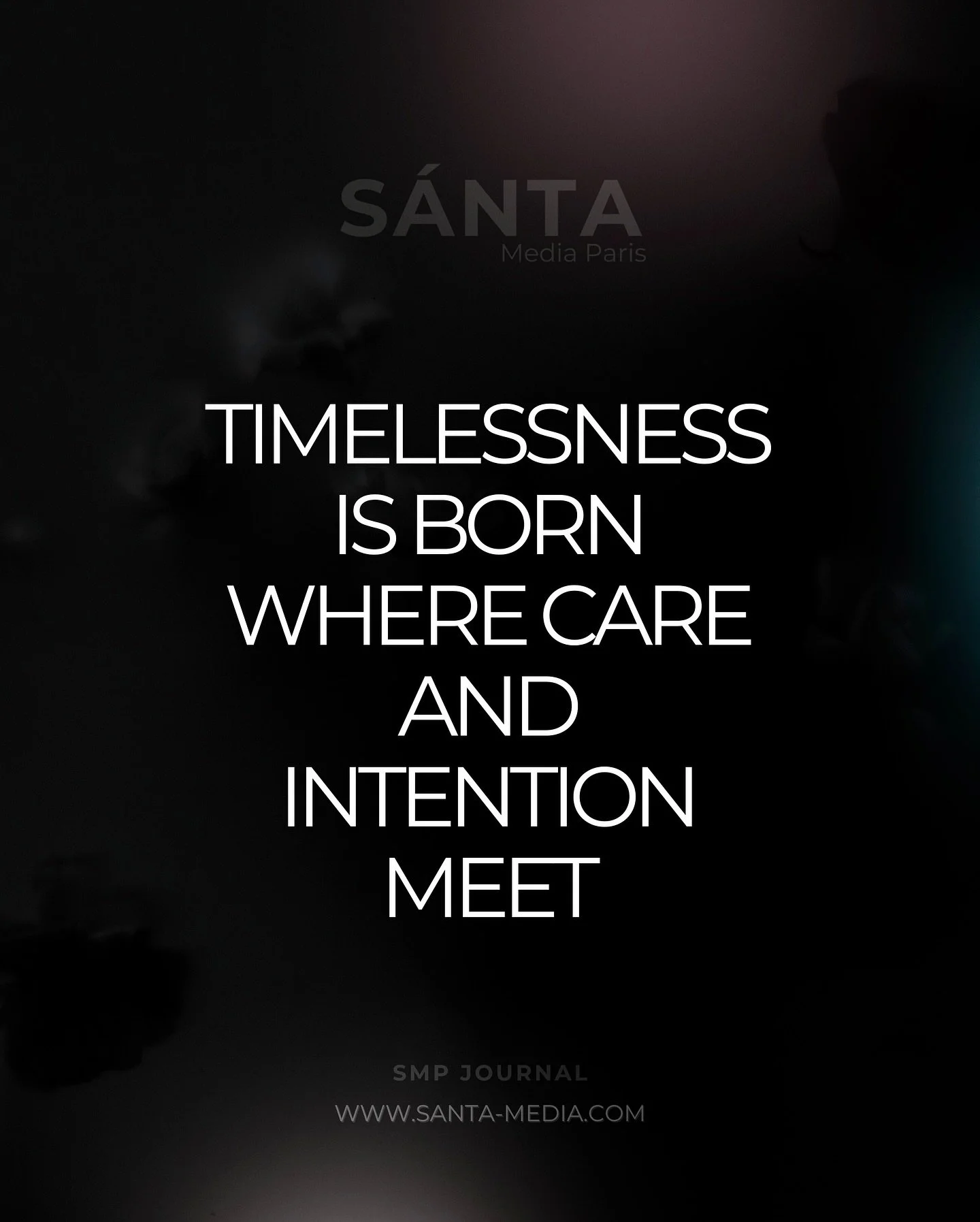 True elegance lives in the details.

#smpjournal #santamedia #santamediaparis #art #fashion #artofstyle #luxuryfashion #timelesselegance