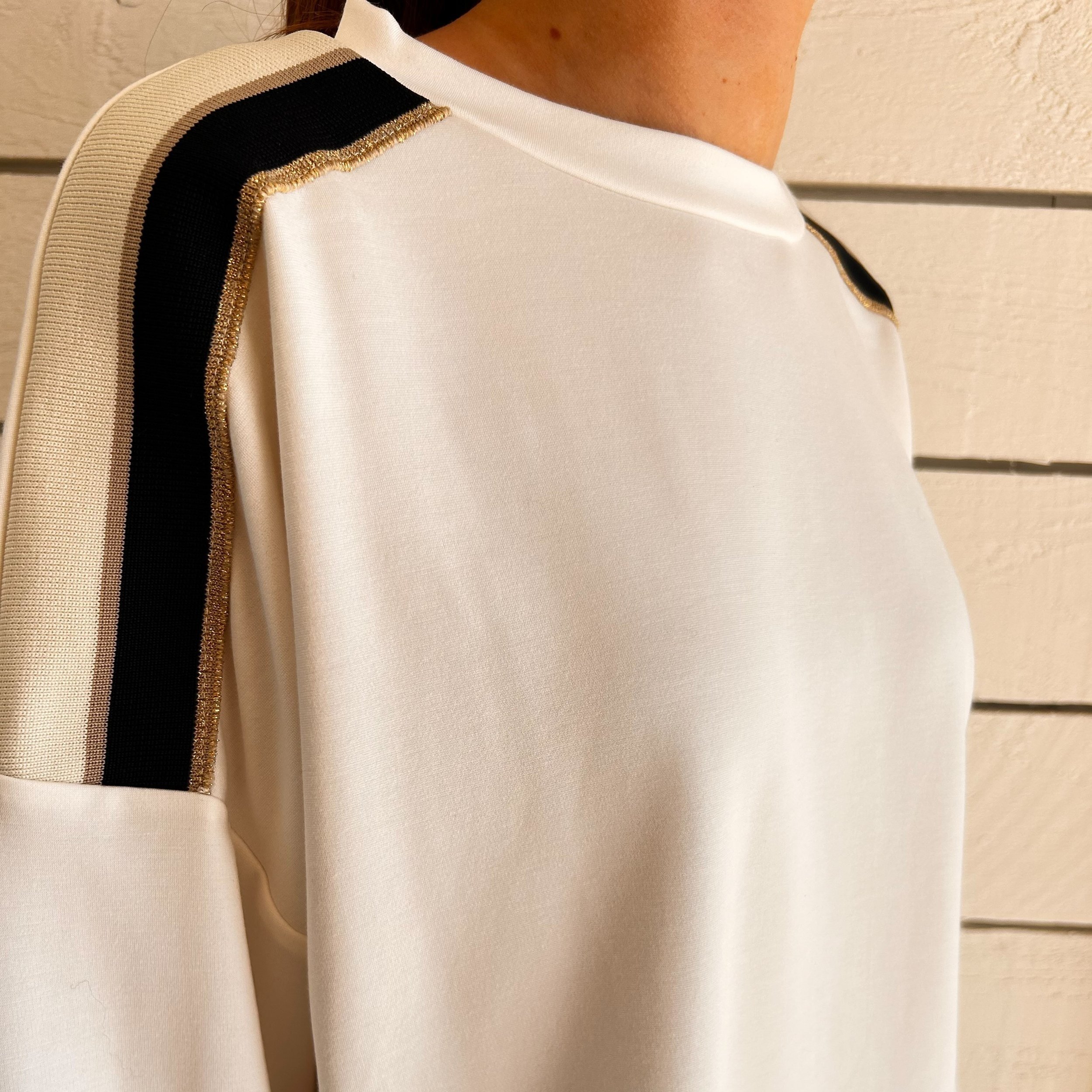Chilton White Sweatshirt