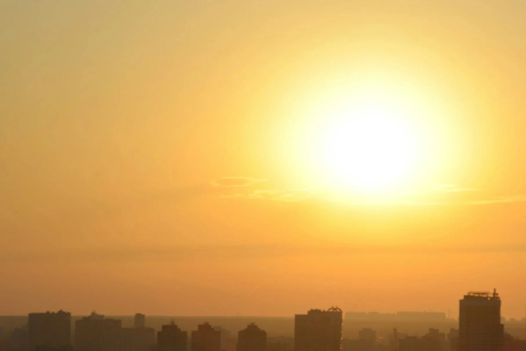 When the Heat Becomes Deadly: How Extreme Temperatures Impact Unhoused Neighbors