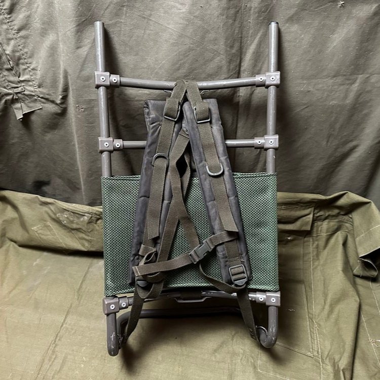 Bastino metallico zaino militare austriaco