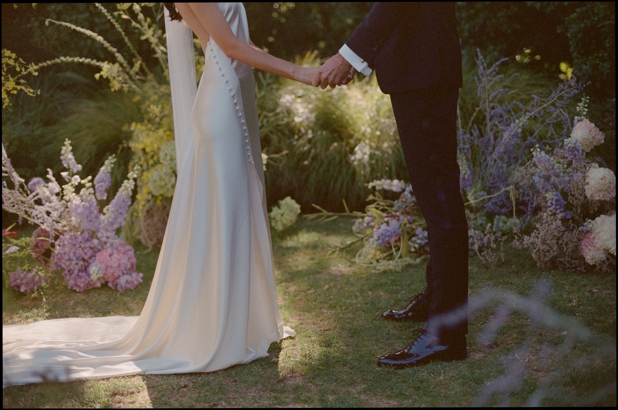 091_Laura&Clive_MattJohnsonWeddings_FILM.jpg