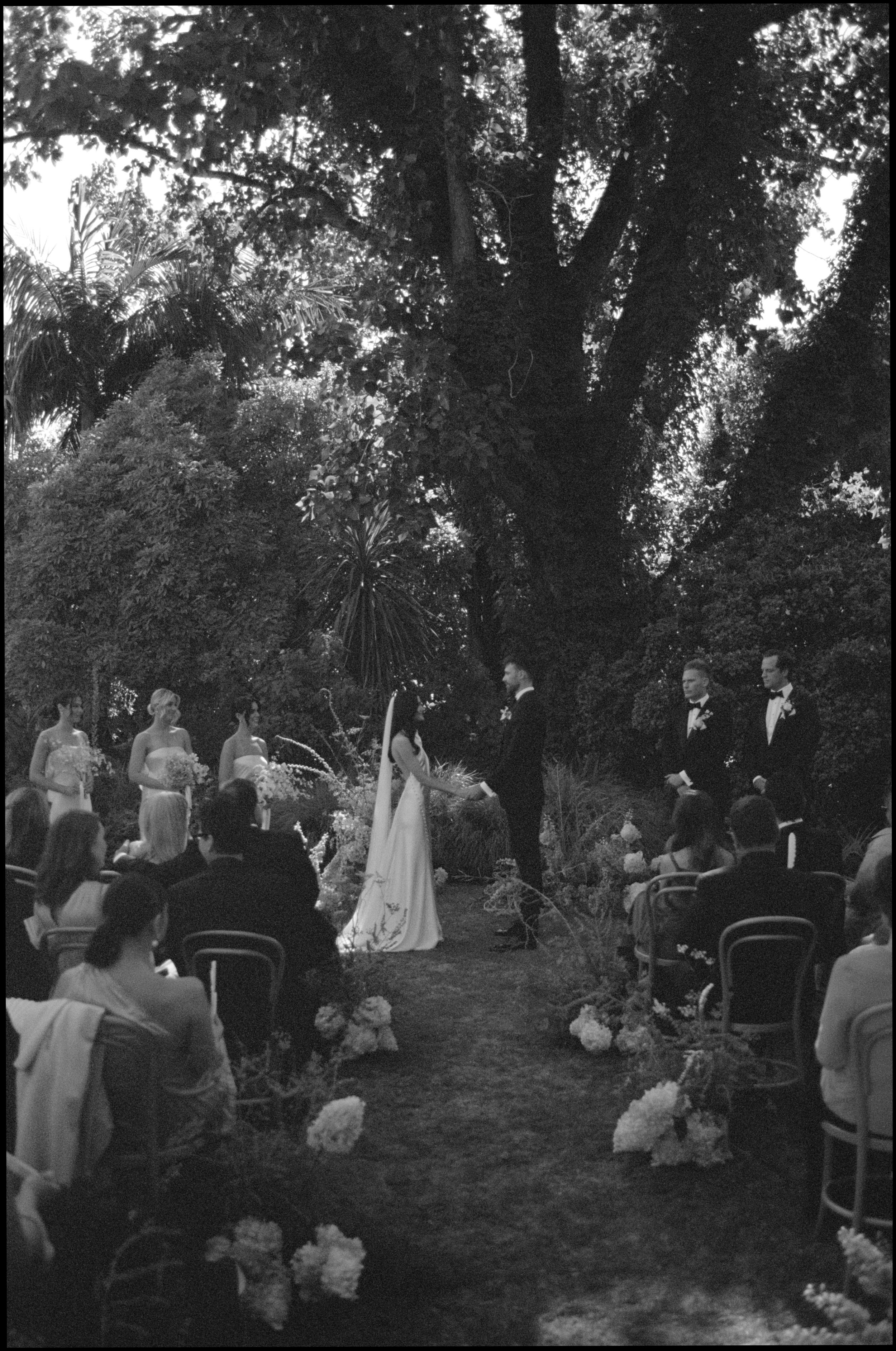 089_Laura&Clive_MattJohnsonWeddings_FILM.jpg