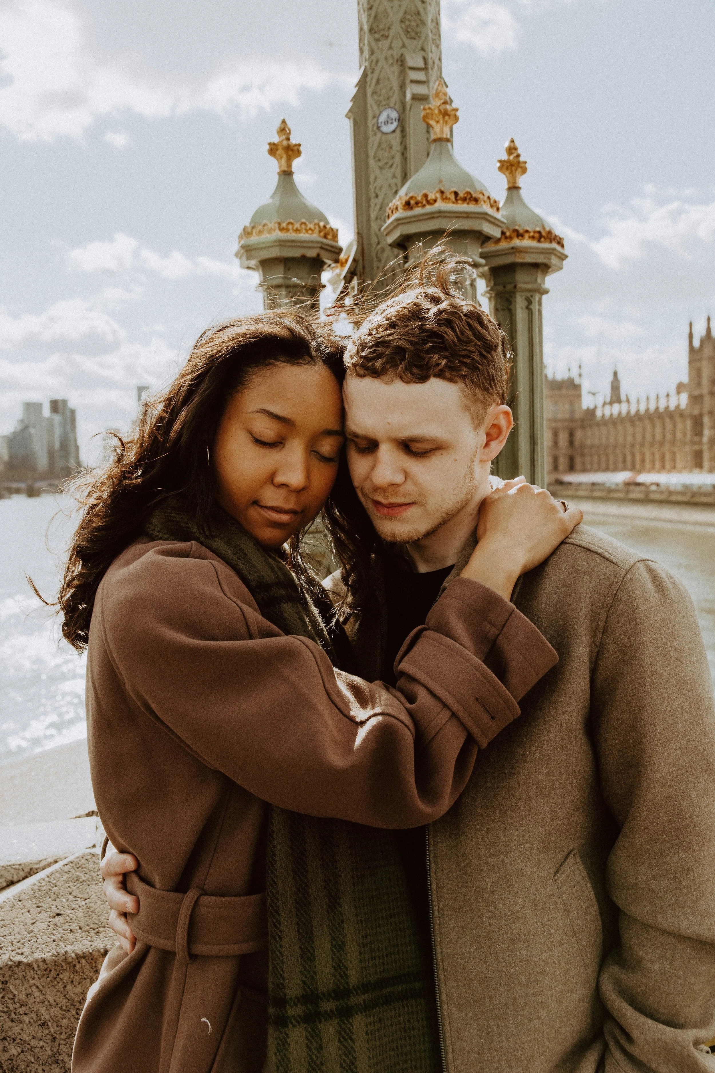 Amira and Caleb posing near the London House of Parliament