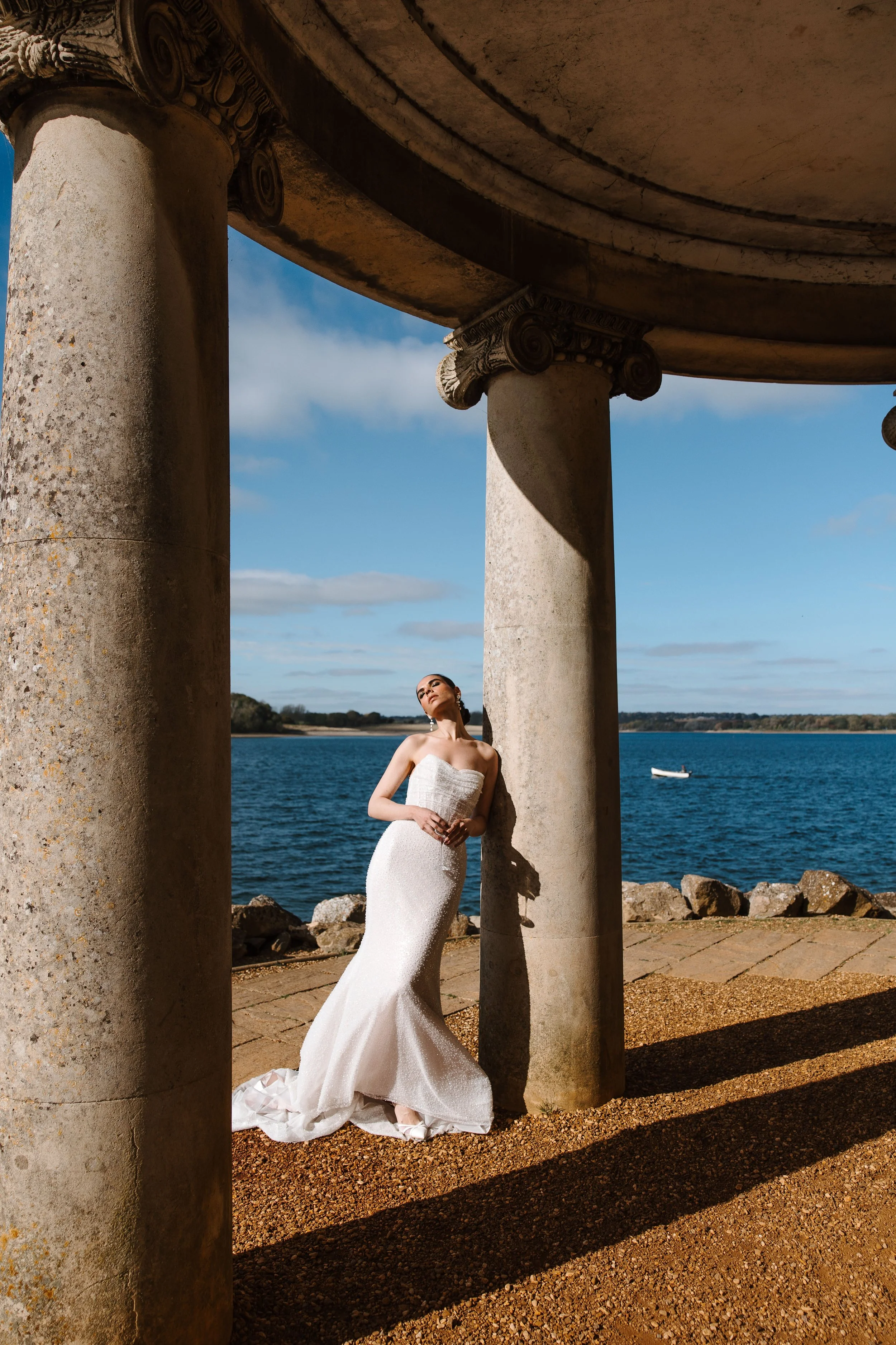 Bride under rotunda columns
