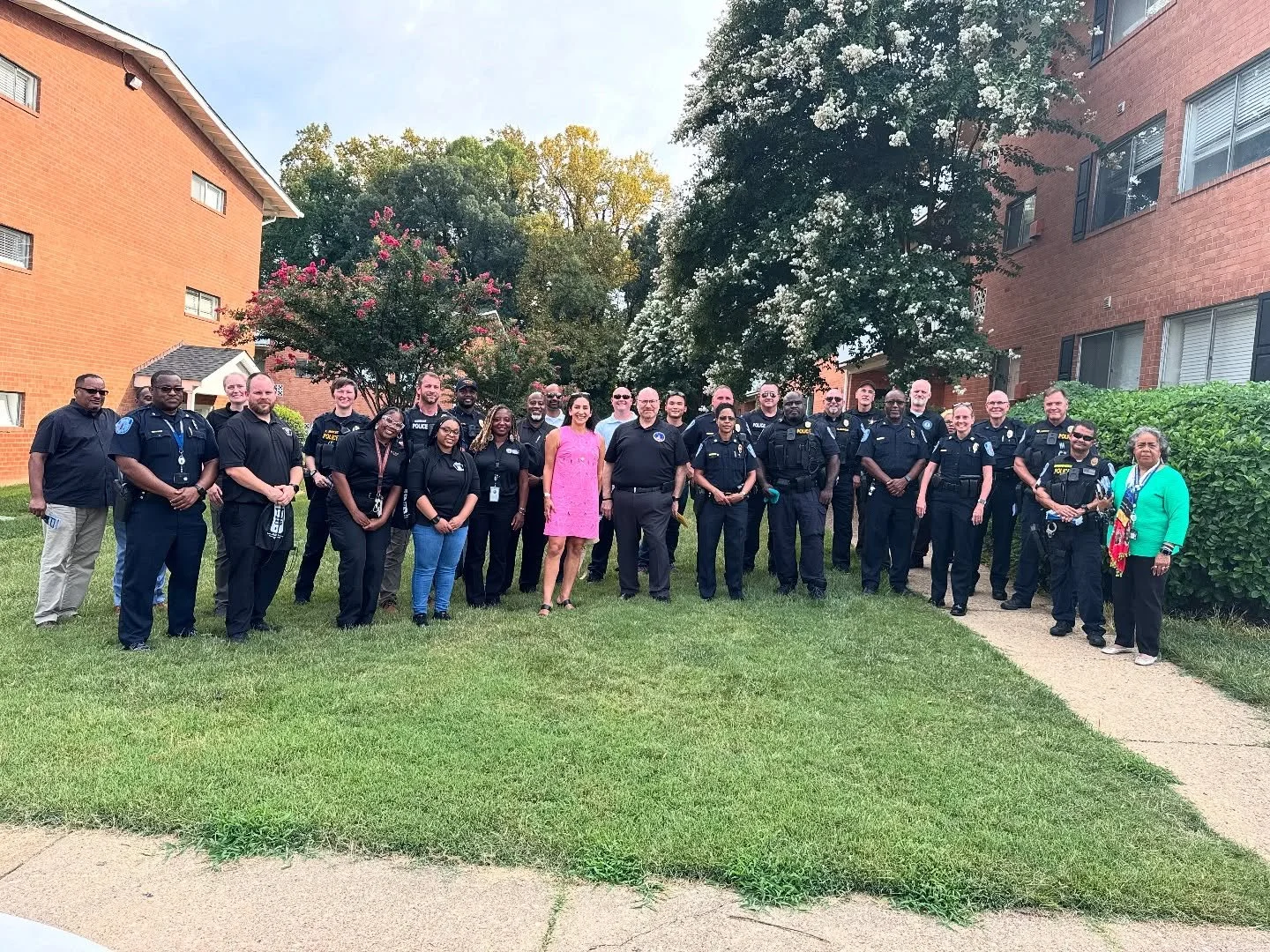 Last week was busy! We had a Forest Hill DPU virtual meeting, RPD precinct community walk, Code Refresh meeting @zorchpizza and our very first 4th District Infrastructure walk in Traylor Estates. This week is aiming to be just as full starting with a