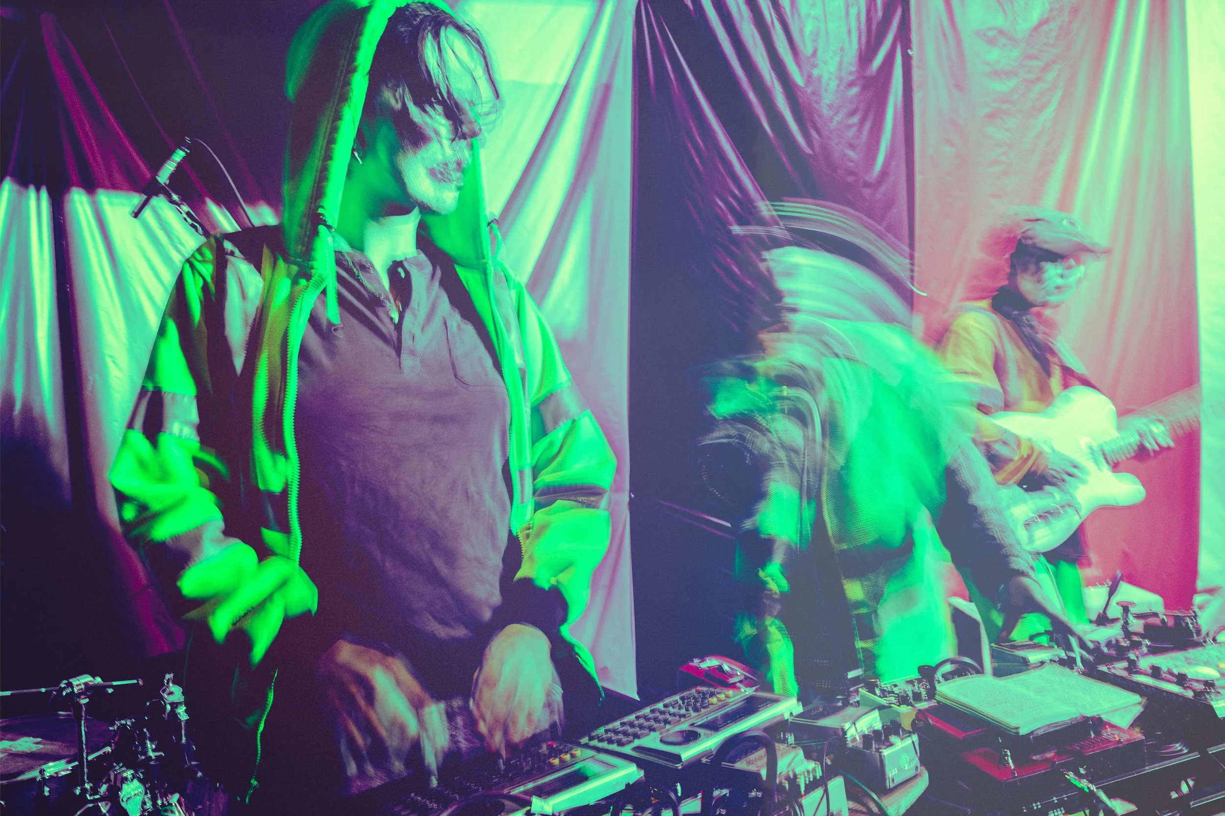 Baby Baby Explores-4.jpg