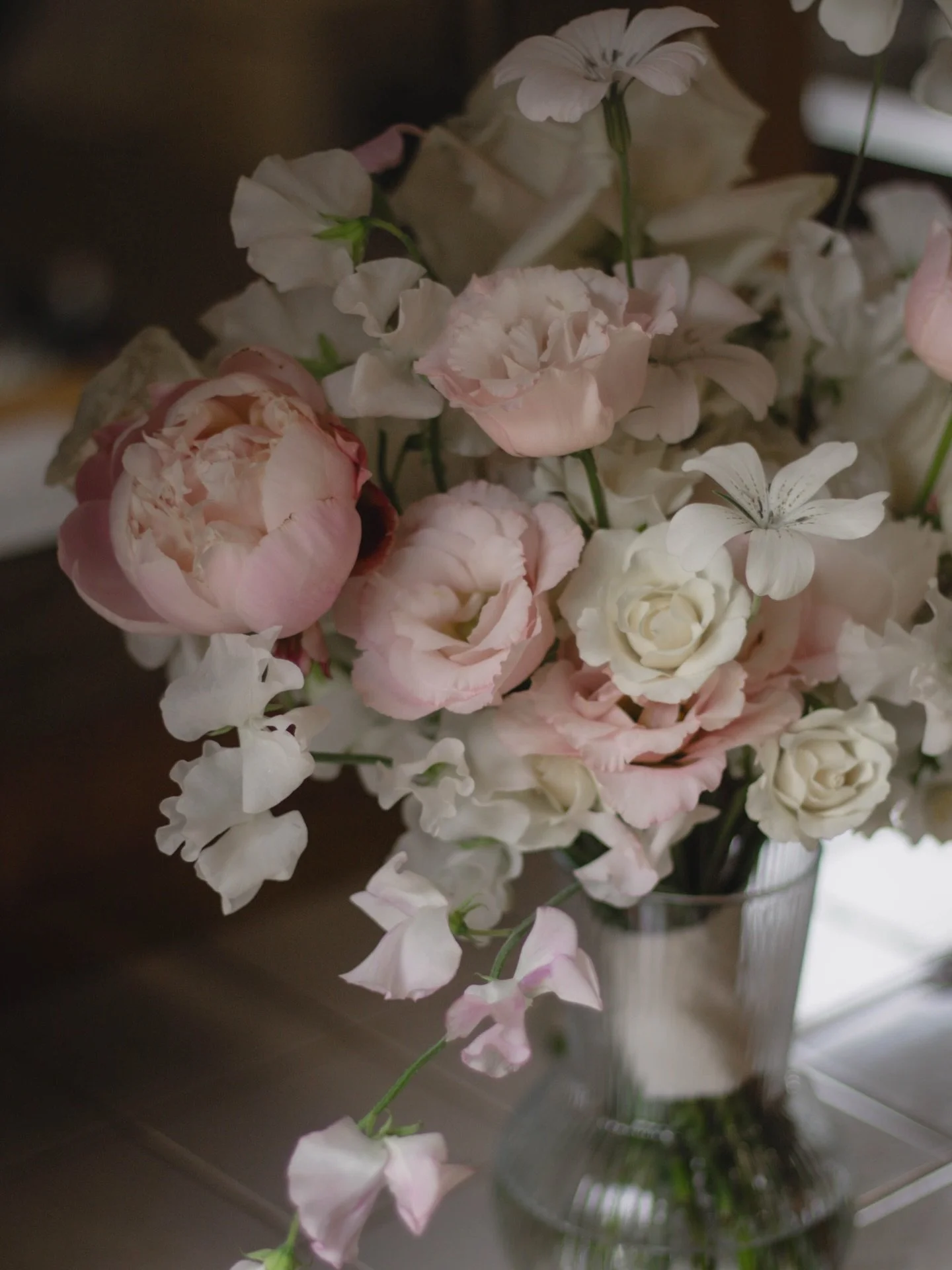 Blousy, ruffled, romantic 💞 a bouquet that you could just dive right into ☁️ 

Featuring sweet peas galore amongst peonies, roses, lisianthus and corncockle. A dream to create for lovely Katie last June 🤍

#bouquetinspiration #bouquetinspo #bridalb