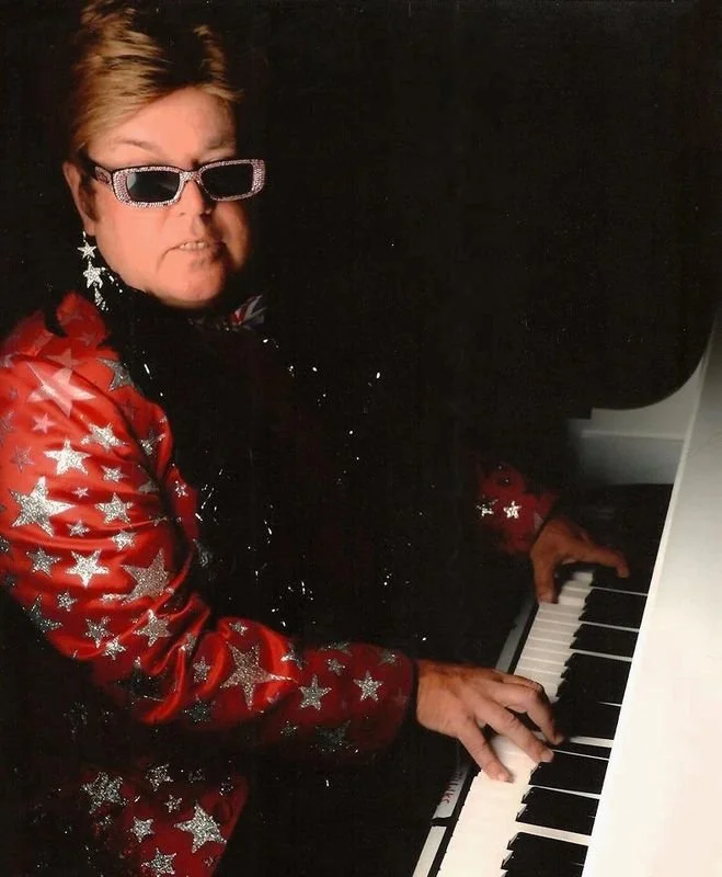 Elton John.jpg