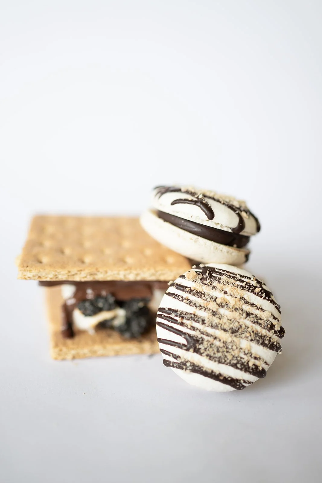 S'mores (contains gluten) *seasonal