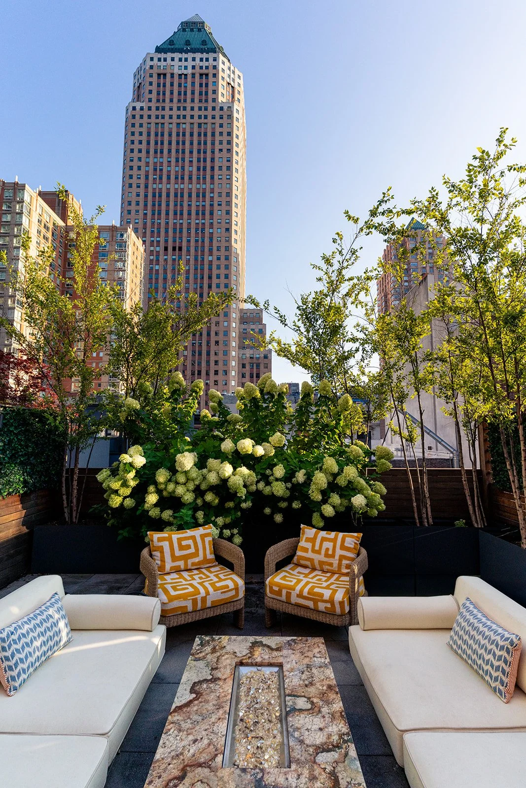 318 W 52nd St-20.jpg