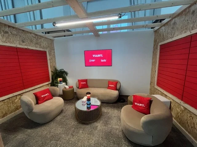 viant-adweek-comfortable-seating-room.jpg